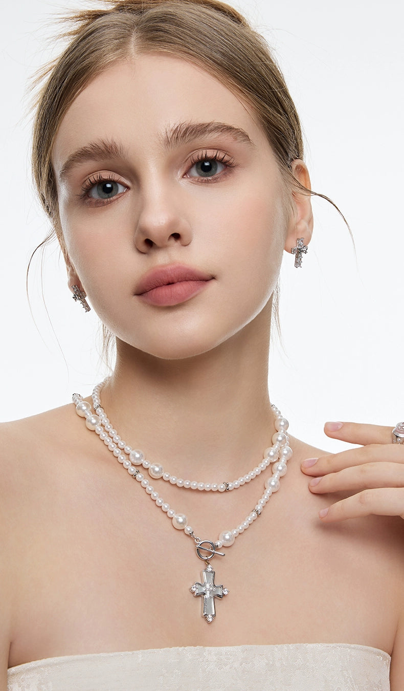 BULUBULU Cross Necklace