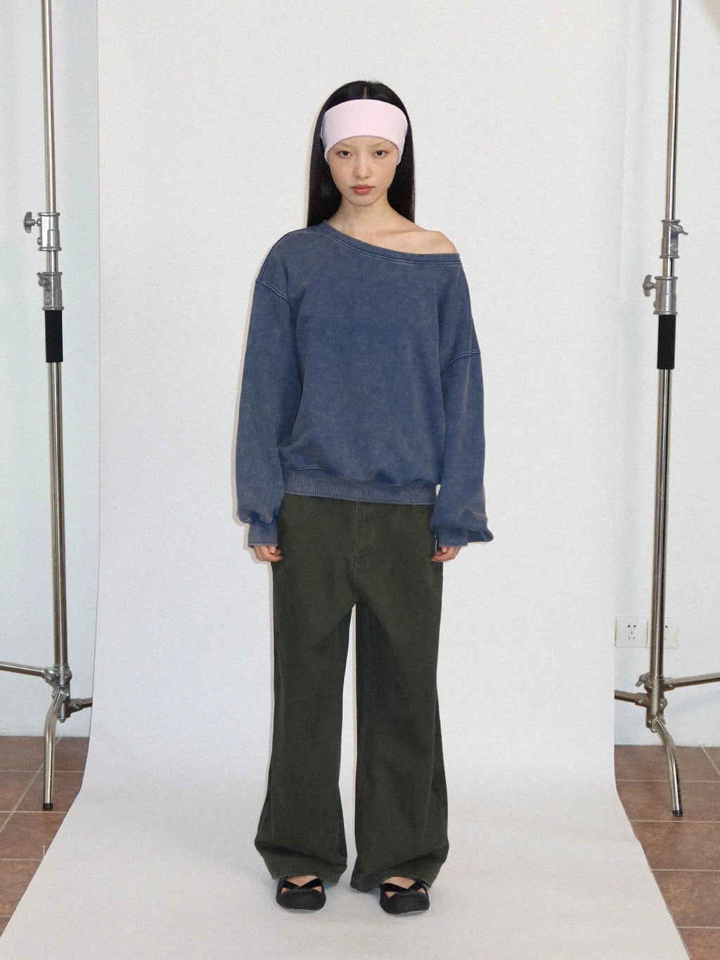 FUNKYFUN Loose Boat Collar Drop Shoulder Pullover Sweater