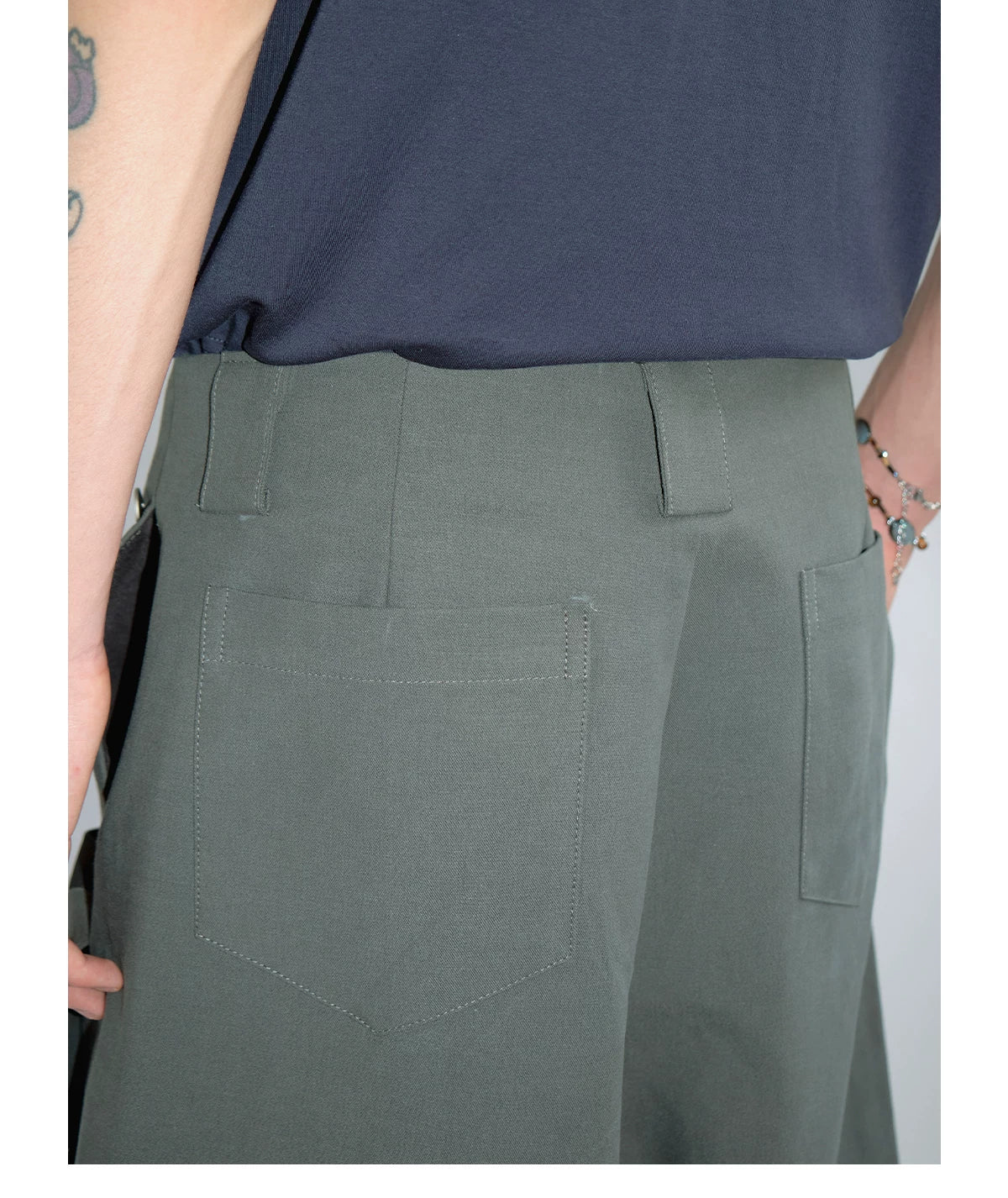 FUNKYFUN Contrast Color Loose Eight-point Trousers