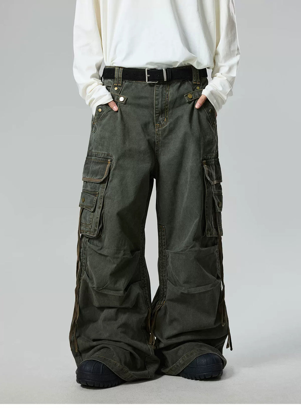 BTSG Blockbuster Wash Design Multi-Pocket Wide Leg Pants