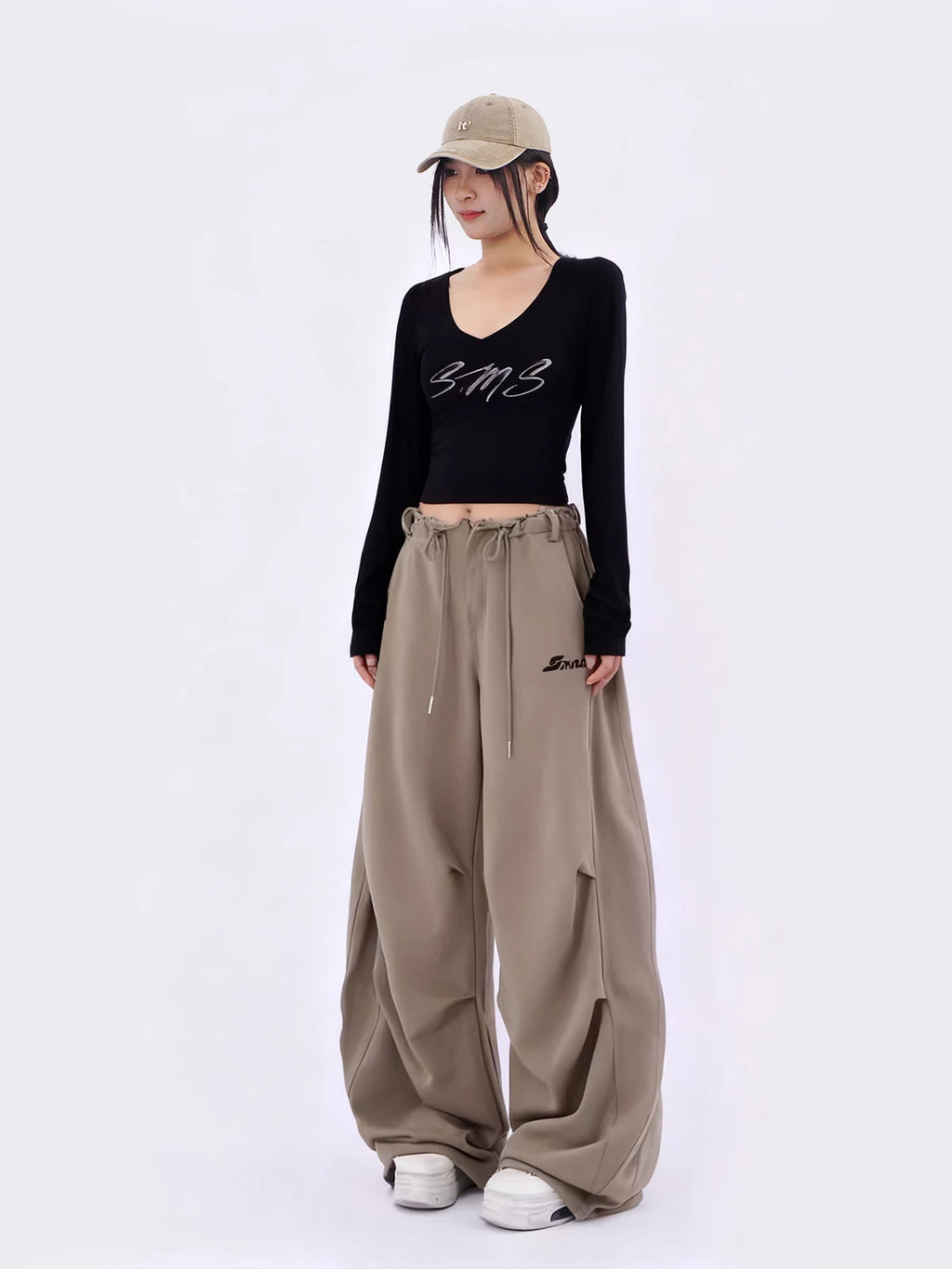 SAMUSAN V-neck Slim-fitting and Thin Skin-friendly Long-sleeved T-shirt