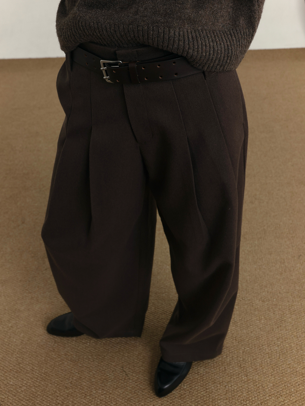 COLN Pleated Casual Woolen Trousers
