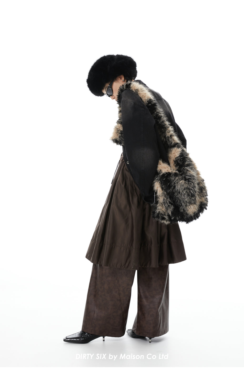 DirtySix "An Oat Cow" Wandering Wind Large Hairy Bag