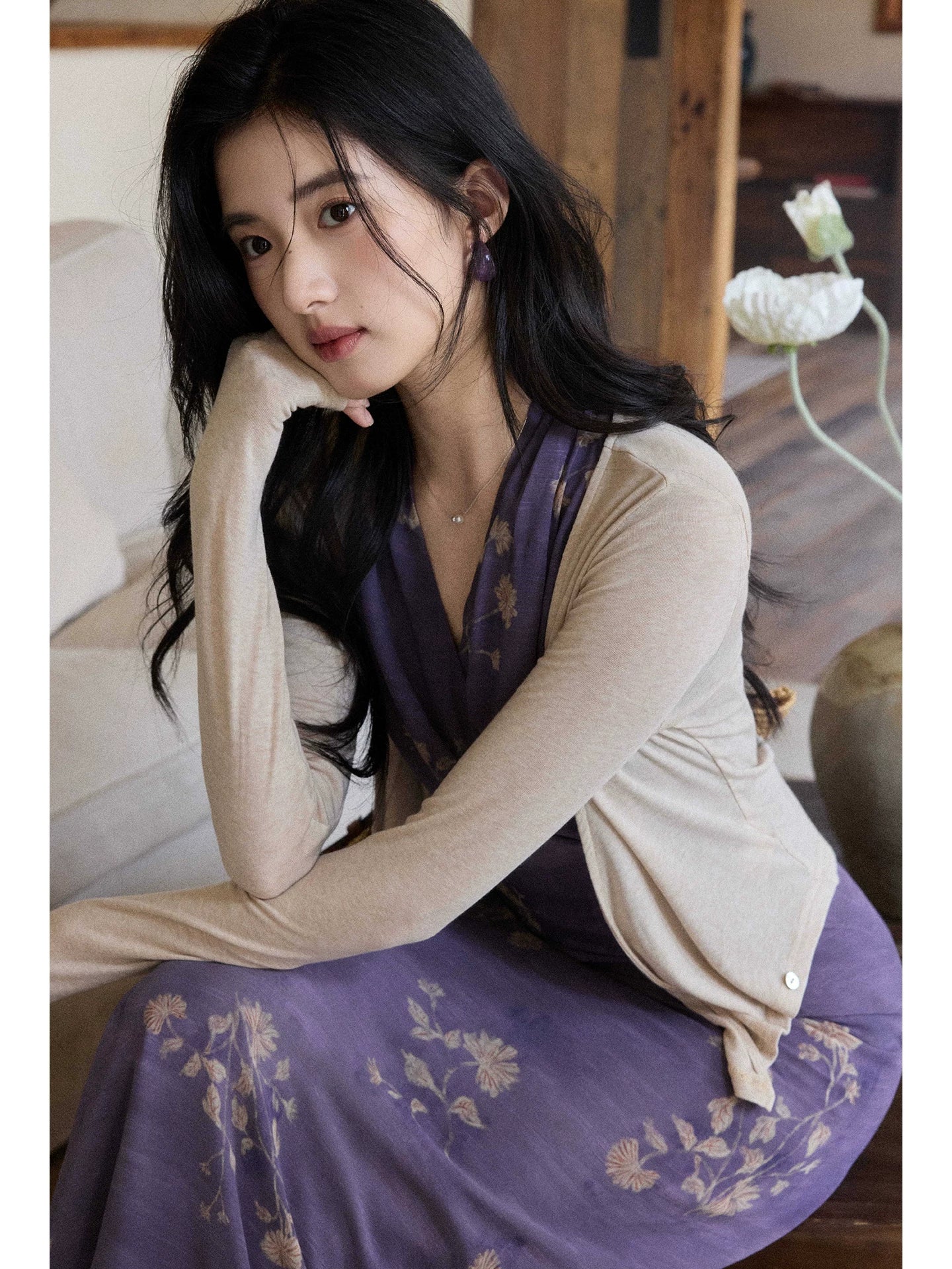 TYANG Temperament V-neck Smudged Floral Dress