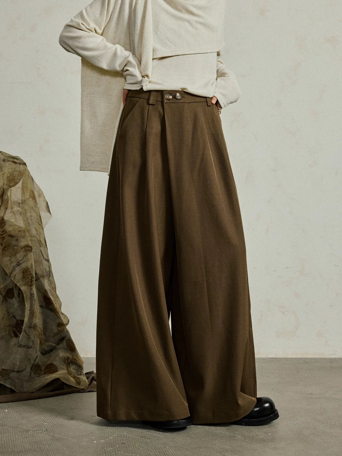 SUNYVONNE Double-button Diagonal Placket Suit Pants