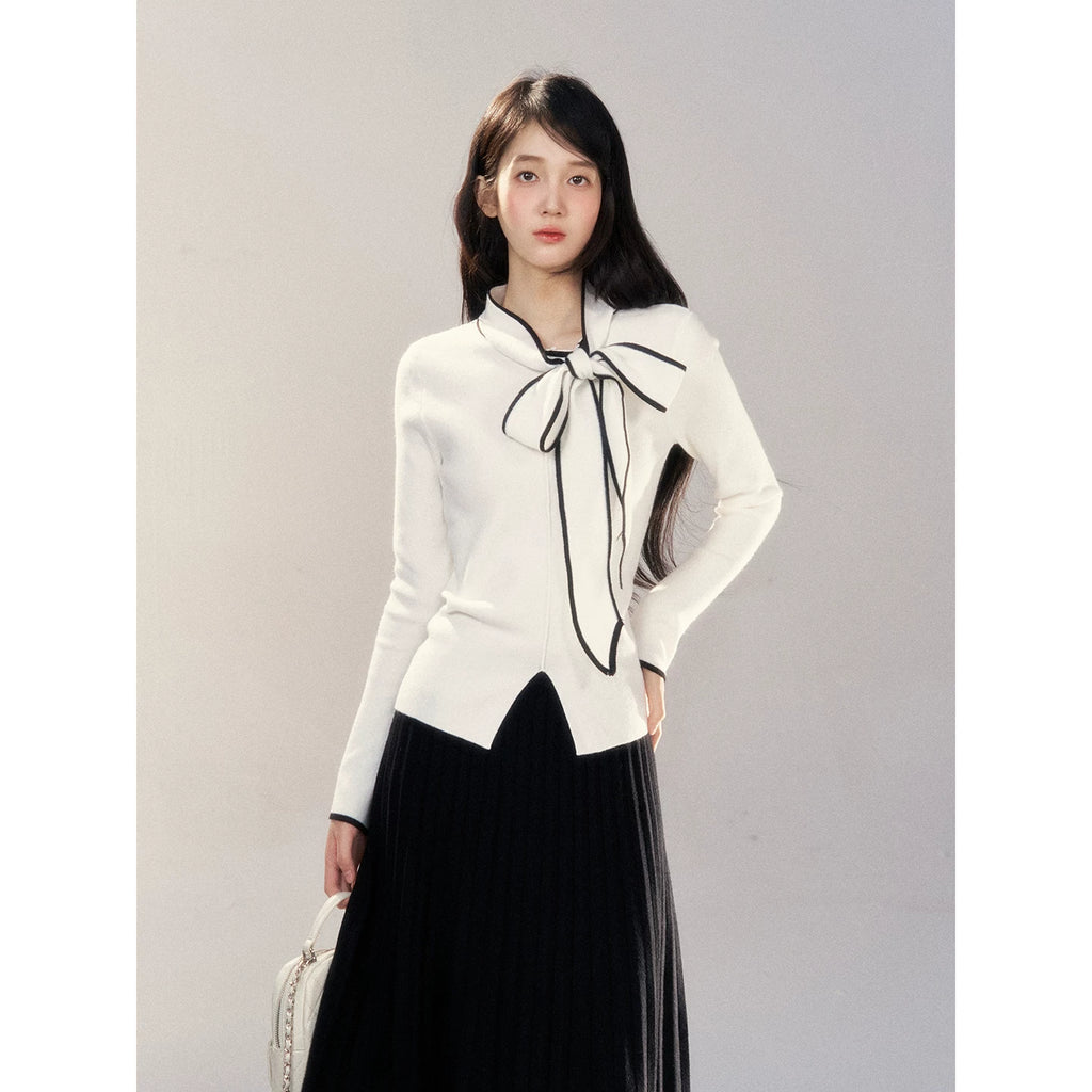 Wildberry Contrast Skinny Bow Sweater