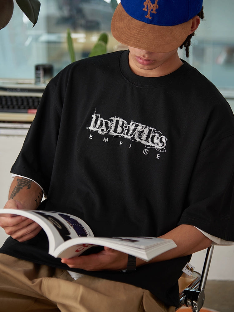 Battles Embroidery Logo Round Neck Loose Tee