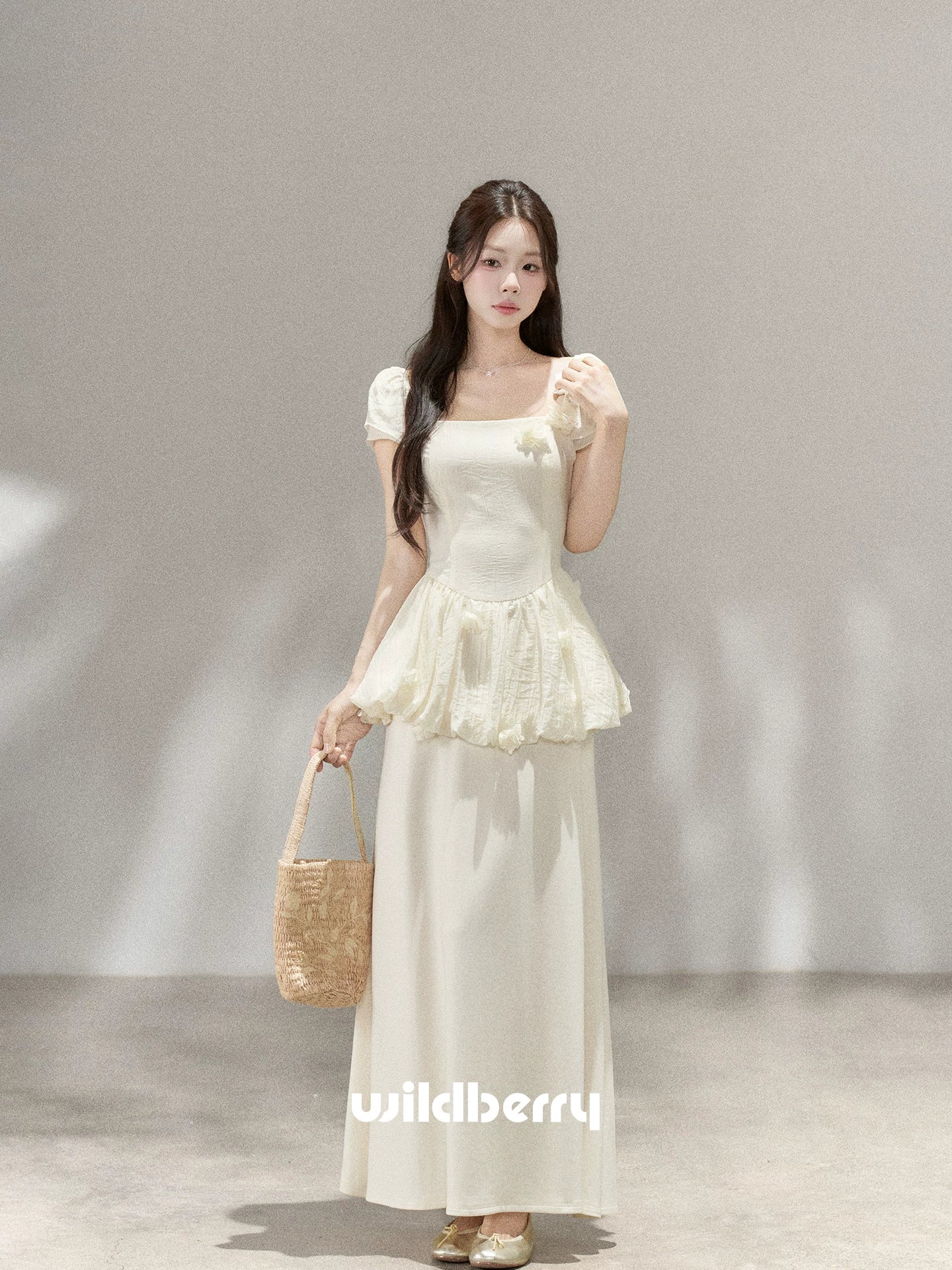 Wildberry Waist-cinching Elegant Long Dress
