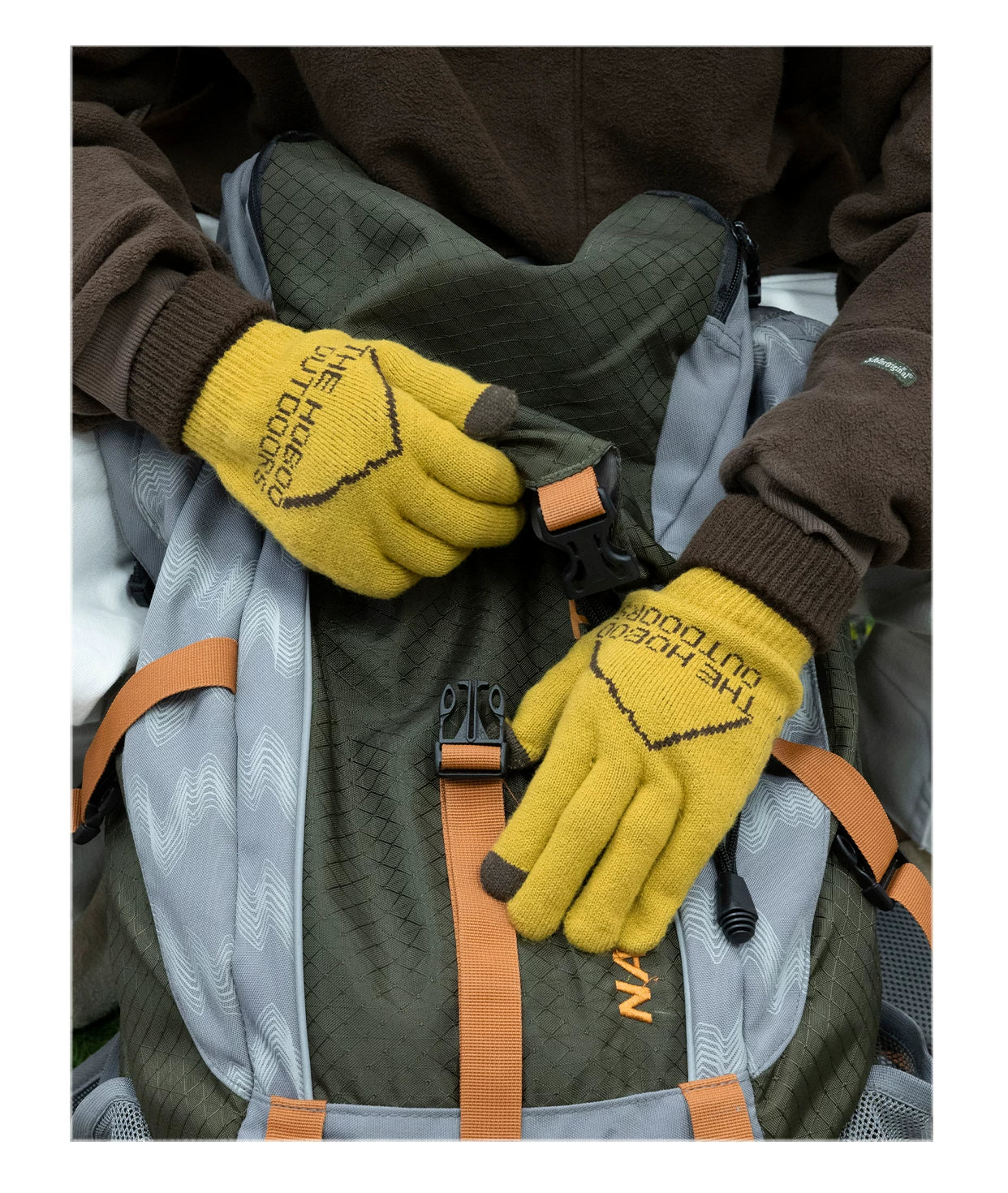 THE HOBOO Jacquard Knitted Wool Gloves