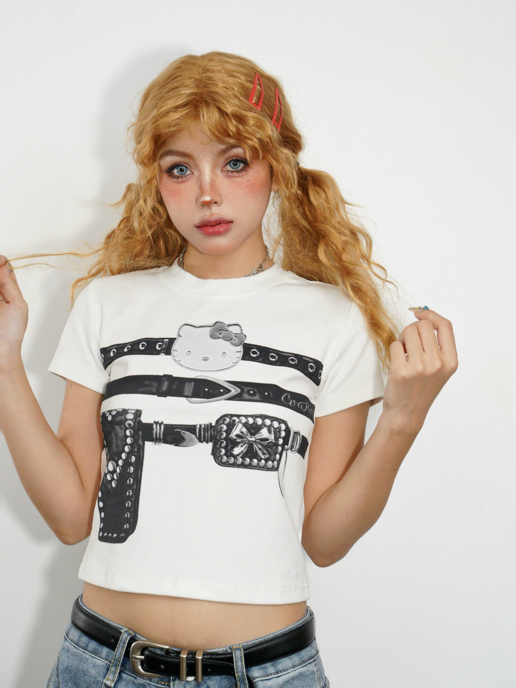 BANGU Belt Print Hello Kitty Front Shoulder Tee