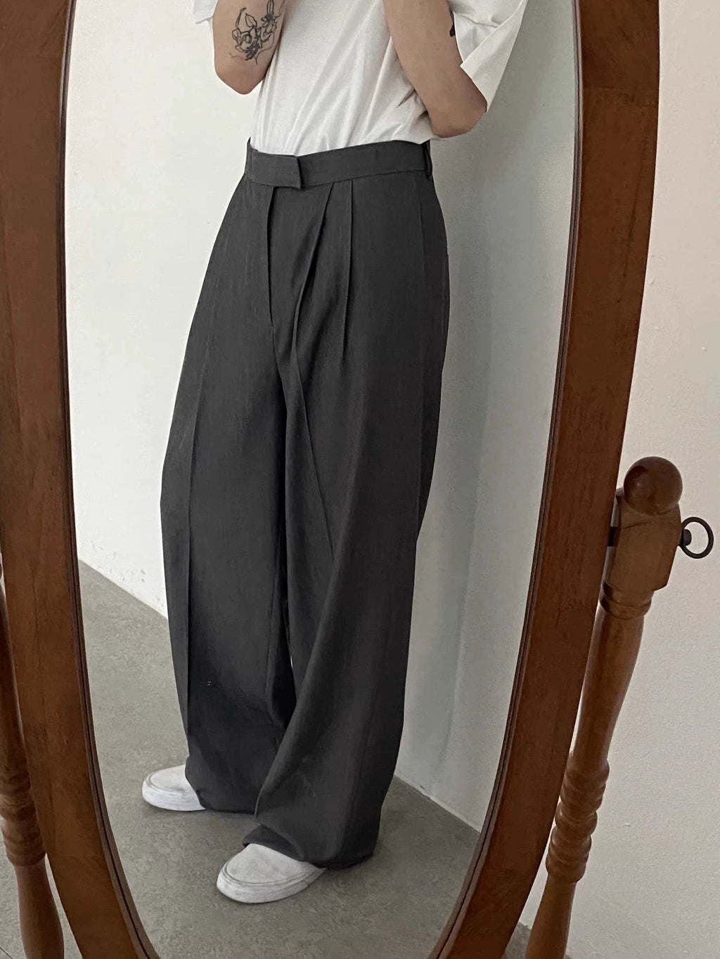 COLN Lazy Premium Floor Mopping Suit Pants