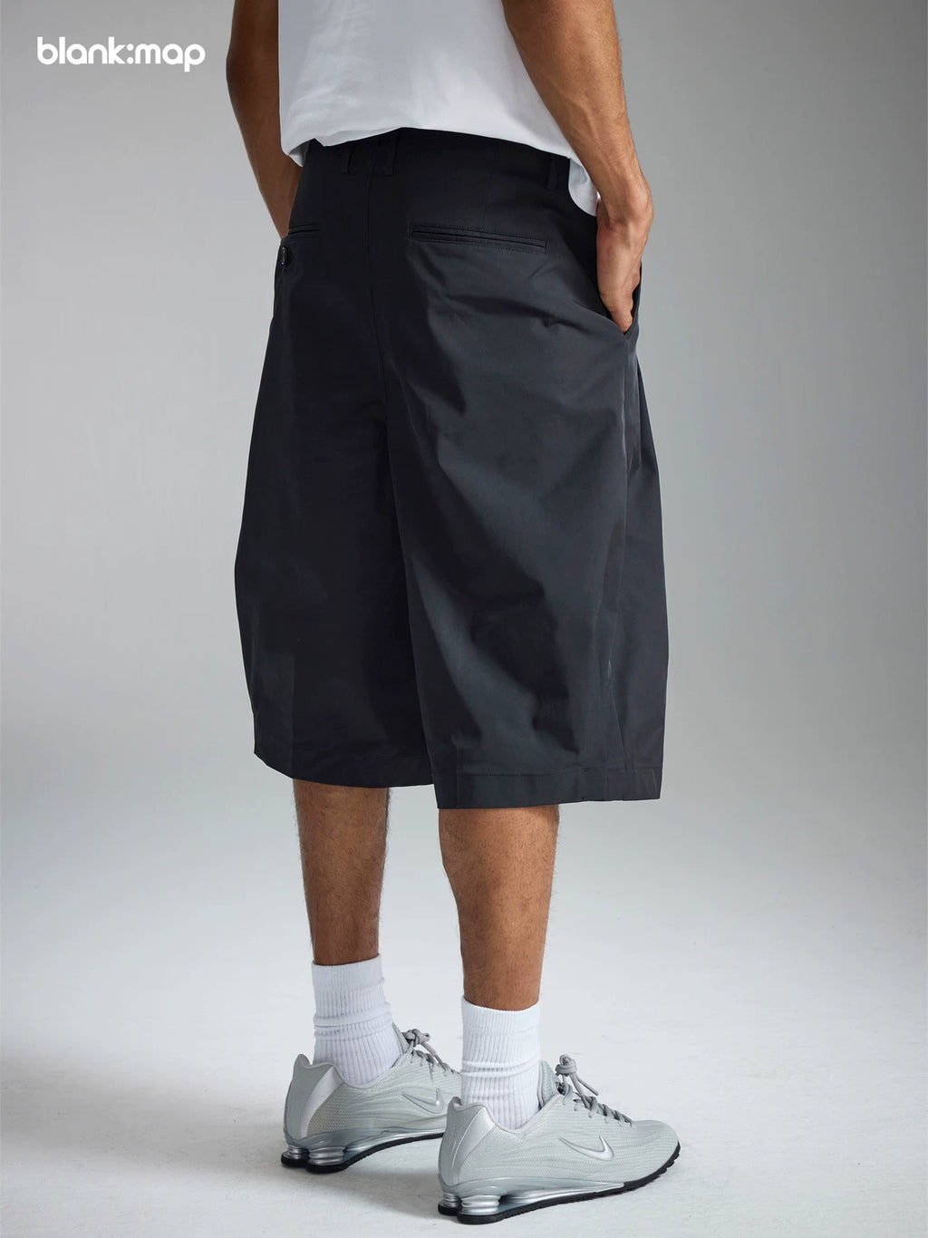 Blank Map Casual Pleated Loose Six-point Trousers