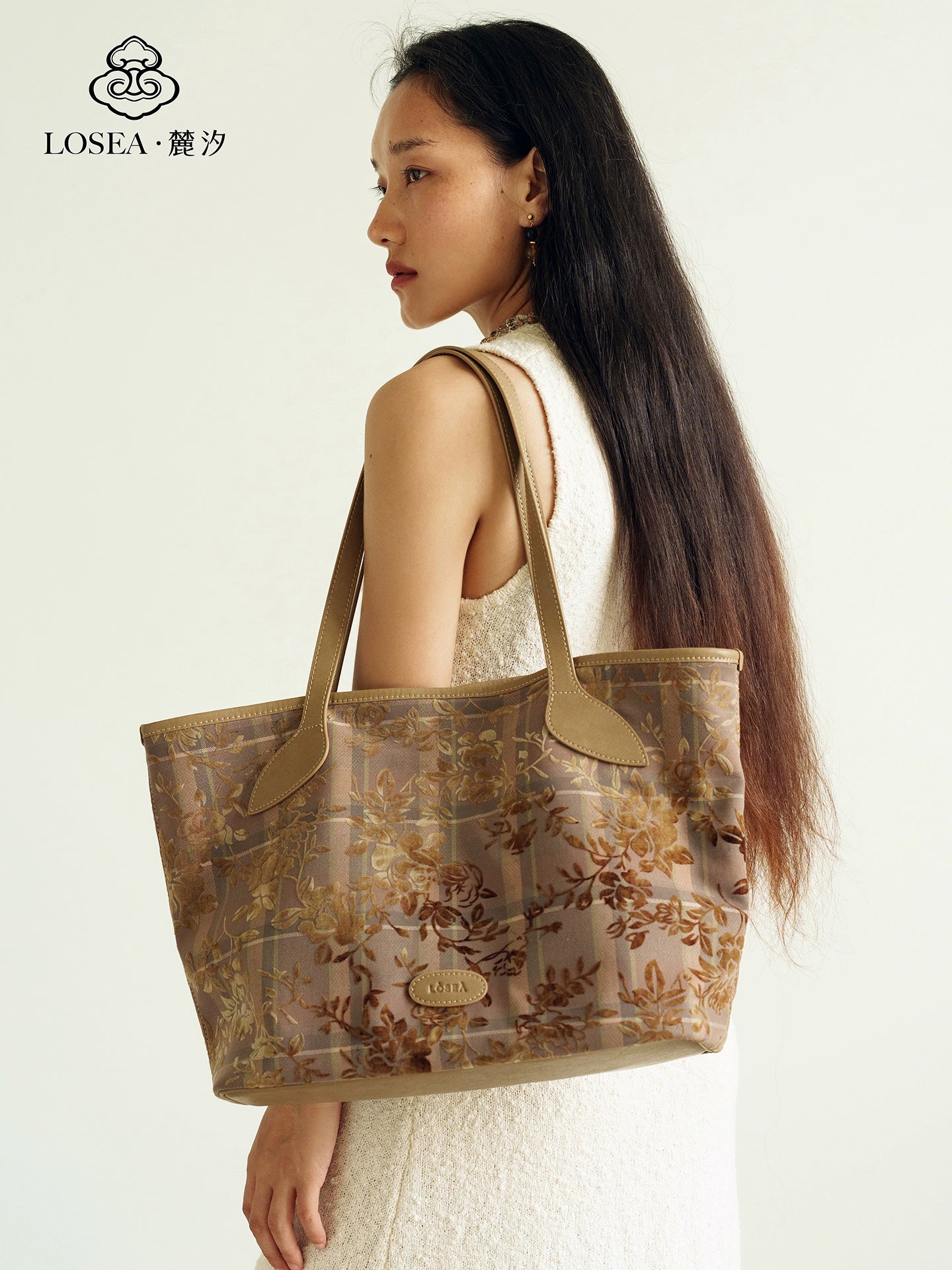 LOSEA Lu Xi All Things Grow Tie-dye flocking large-capacity tote bag