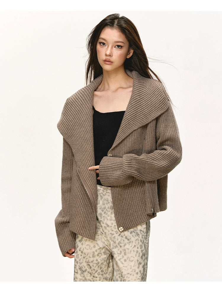 Anna Aneae Big Lapel Zip-up Sweater Jacket