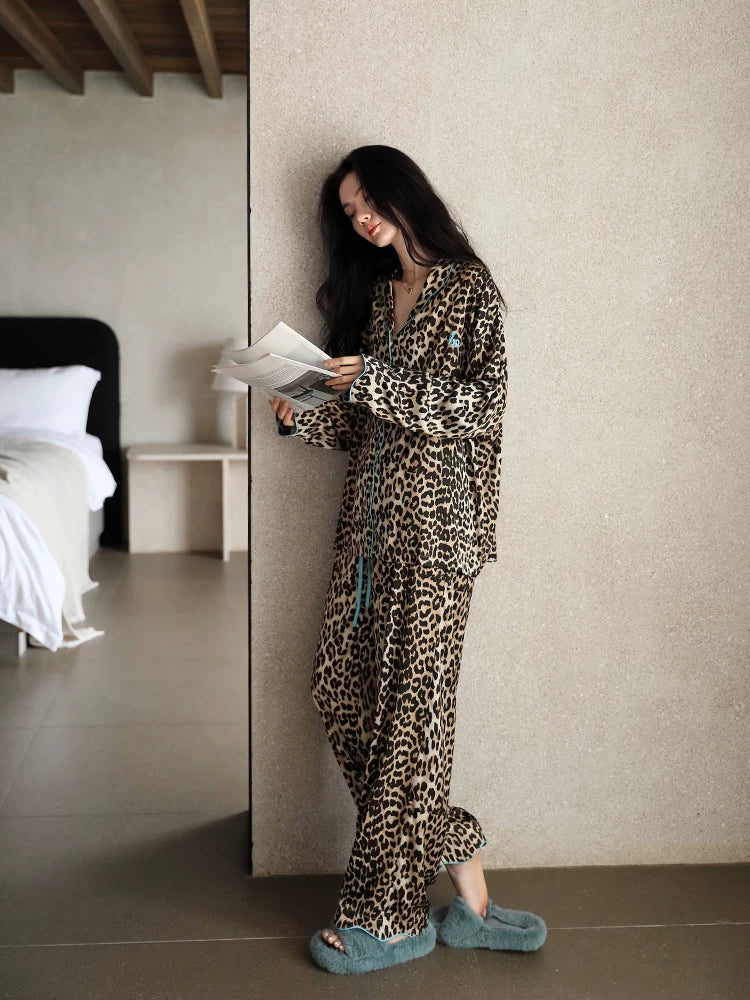 YUENEI Fashion Leopard Print Ice Silk Long-sleeved Trousers Pajamas