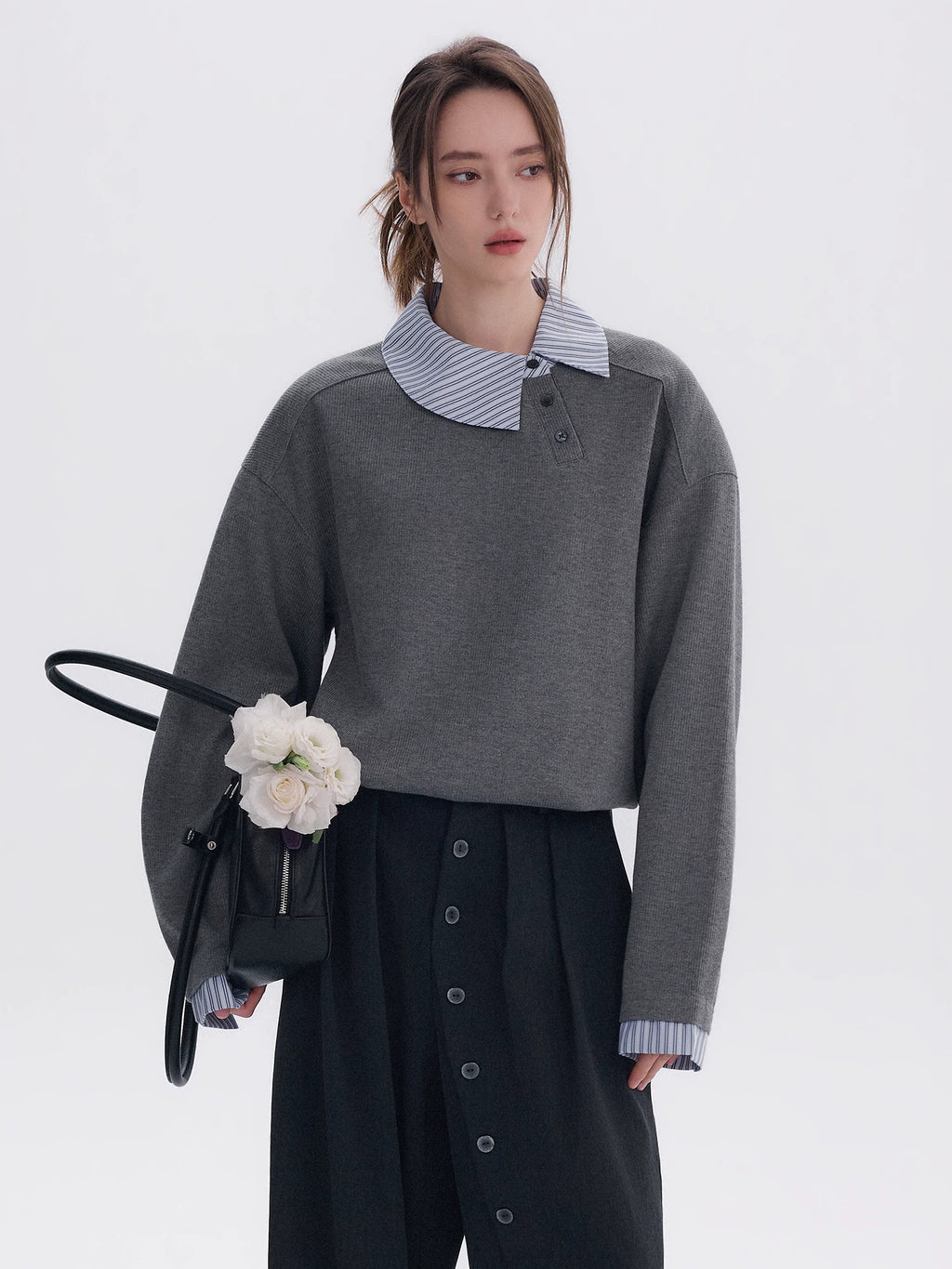 CHOR Long-sleeved Sweatshirt with Loose Stripes on Lapels