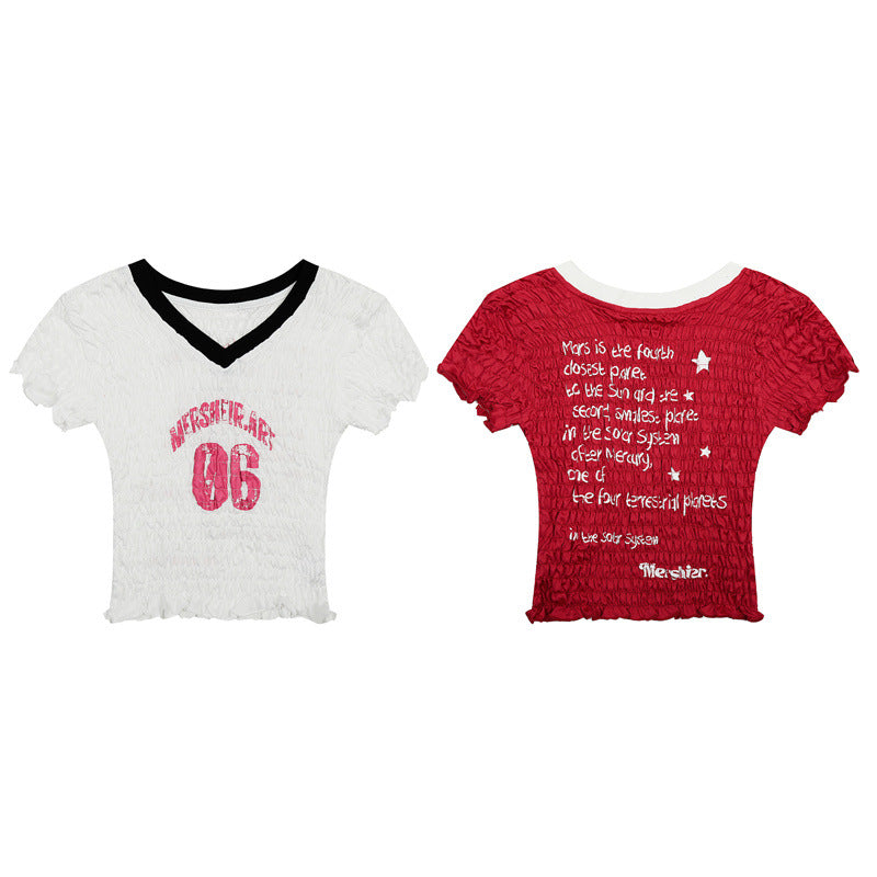 Nariele Pleated Contrasting V-neck Letter Print Tee