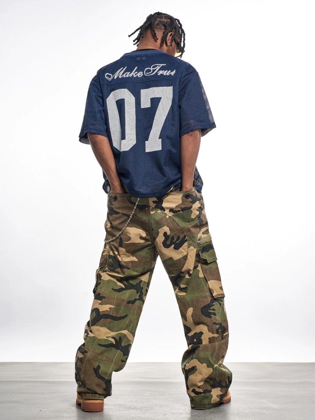 MT99 Hollow Letter Loose Mesh Printed Tee