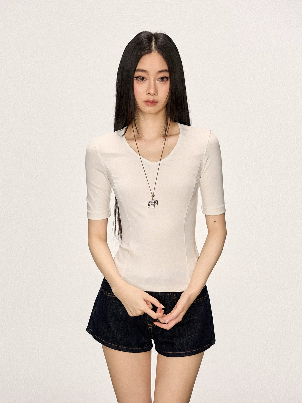 Cherry Melody Slim V Neck Mid Sleeve Tee