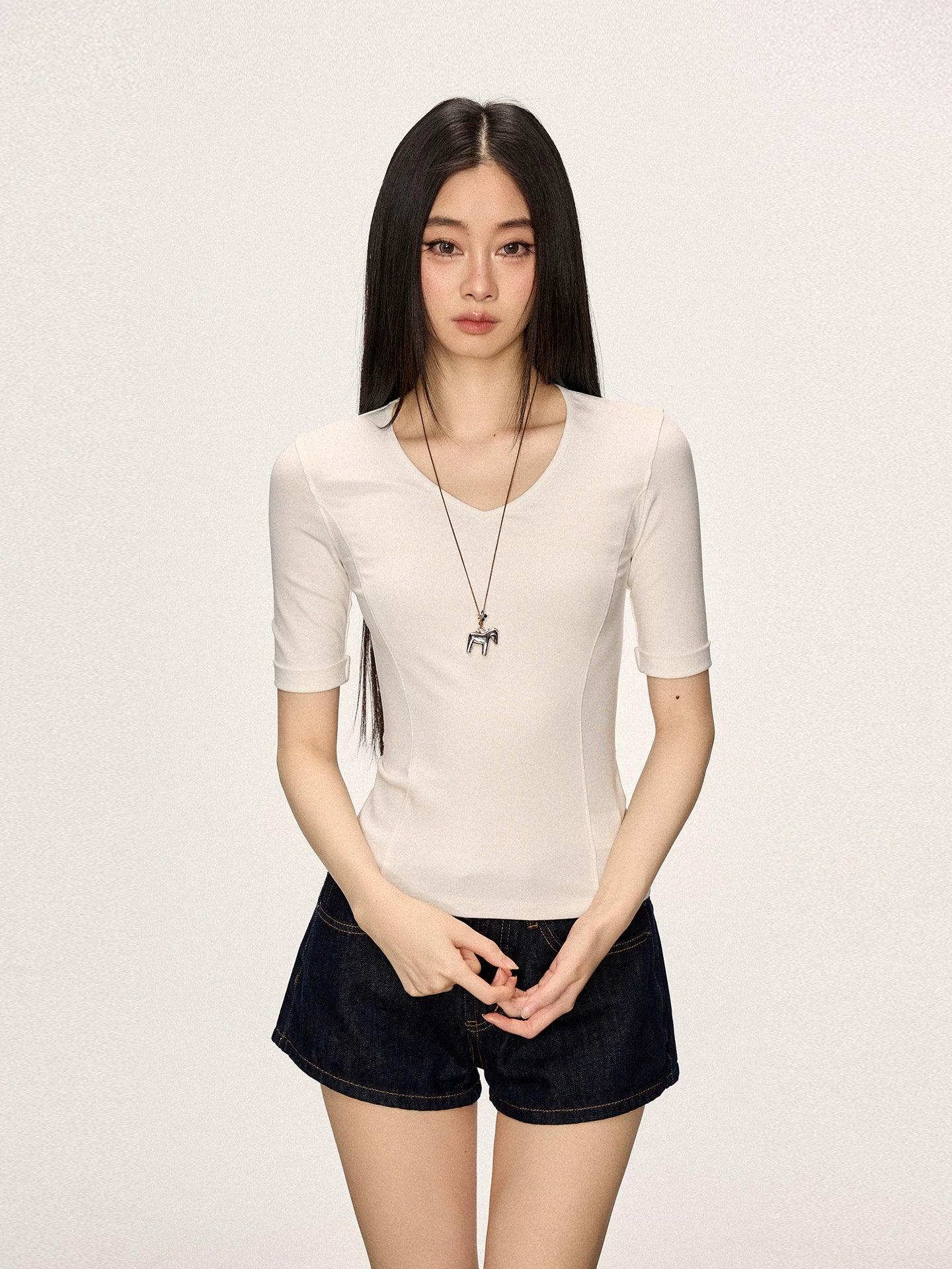 Cherry Melody Slim V Neck Mid Sleeve Tee