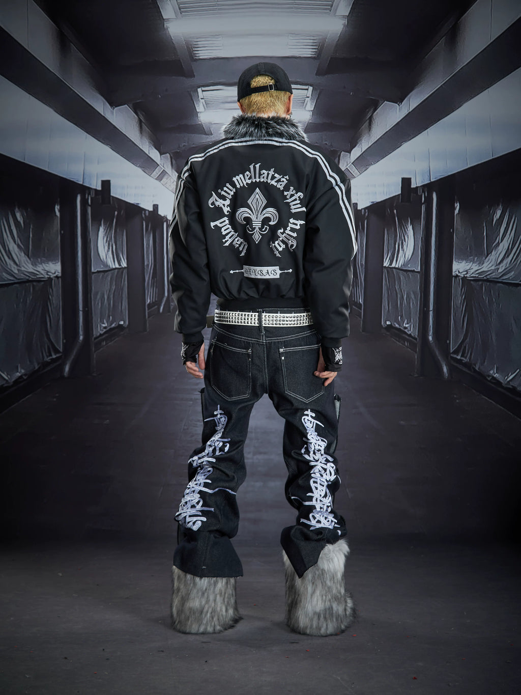 NOMANIAI Heavy Industry Embroidery Straight Low Waist Fleece Jeans
