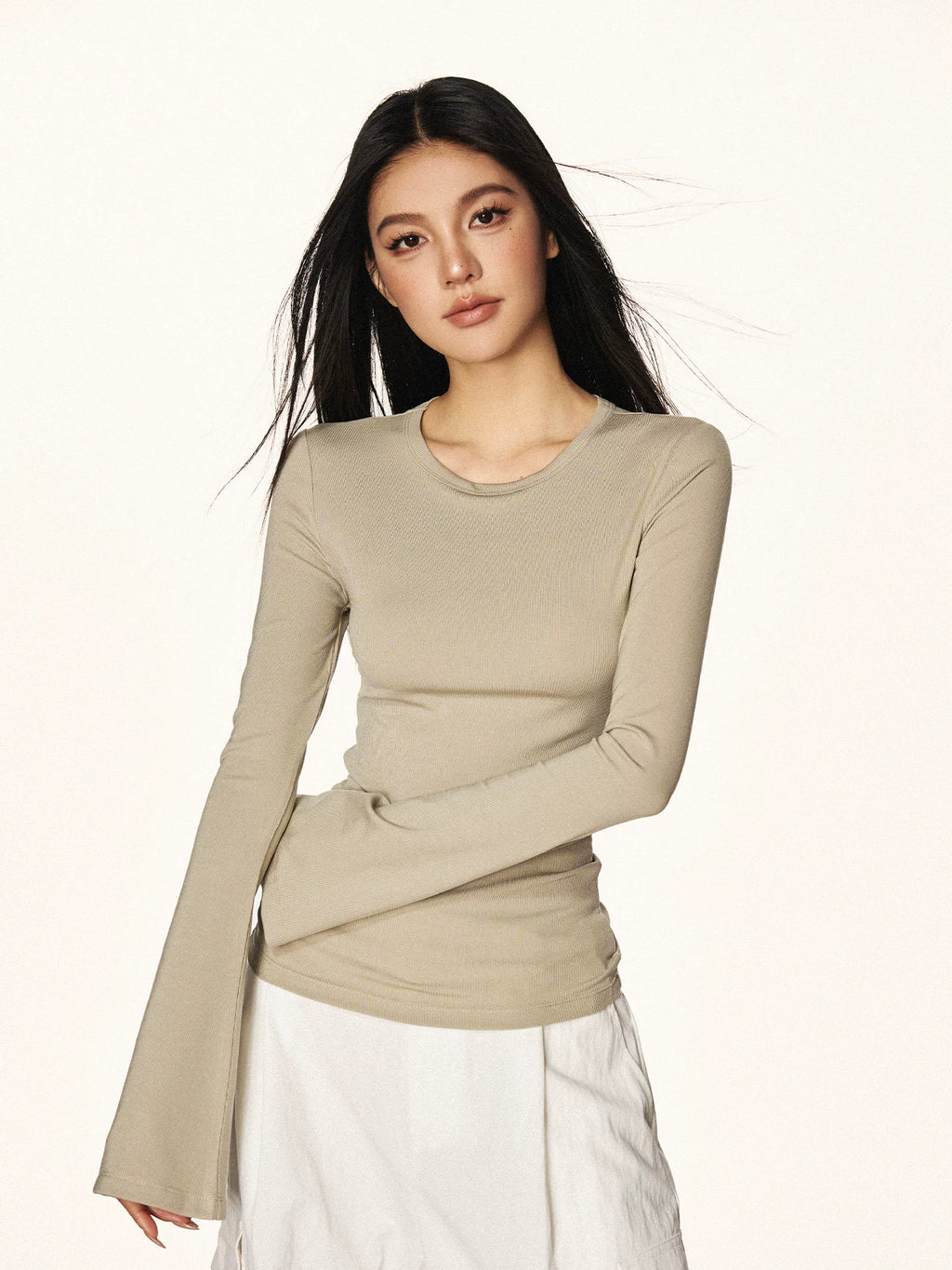 Cherry Melody Retro Tencel Horn Sleeve Slim Crew Neck Long Sleeve