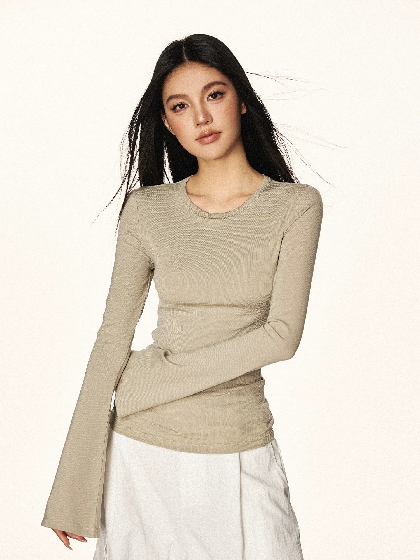 Cherry Melody Retro Tencel Horn Sleeve Slim Crew Neck Long Sleeve