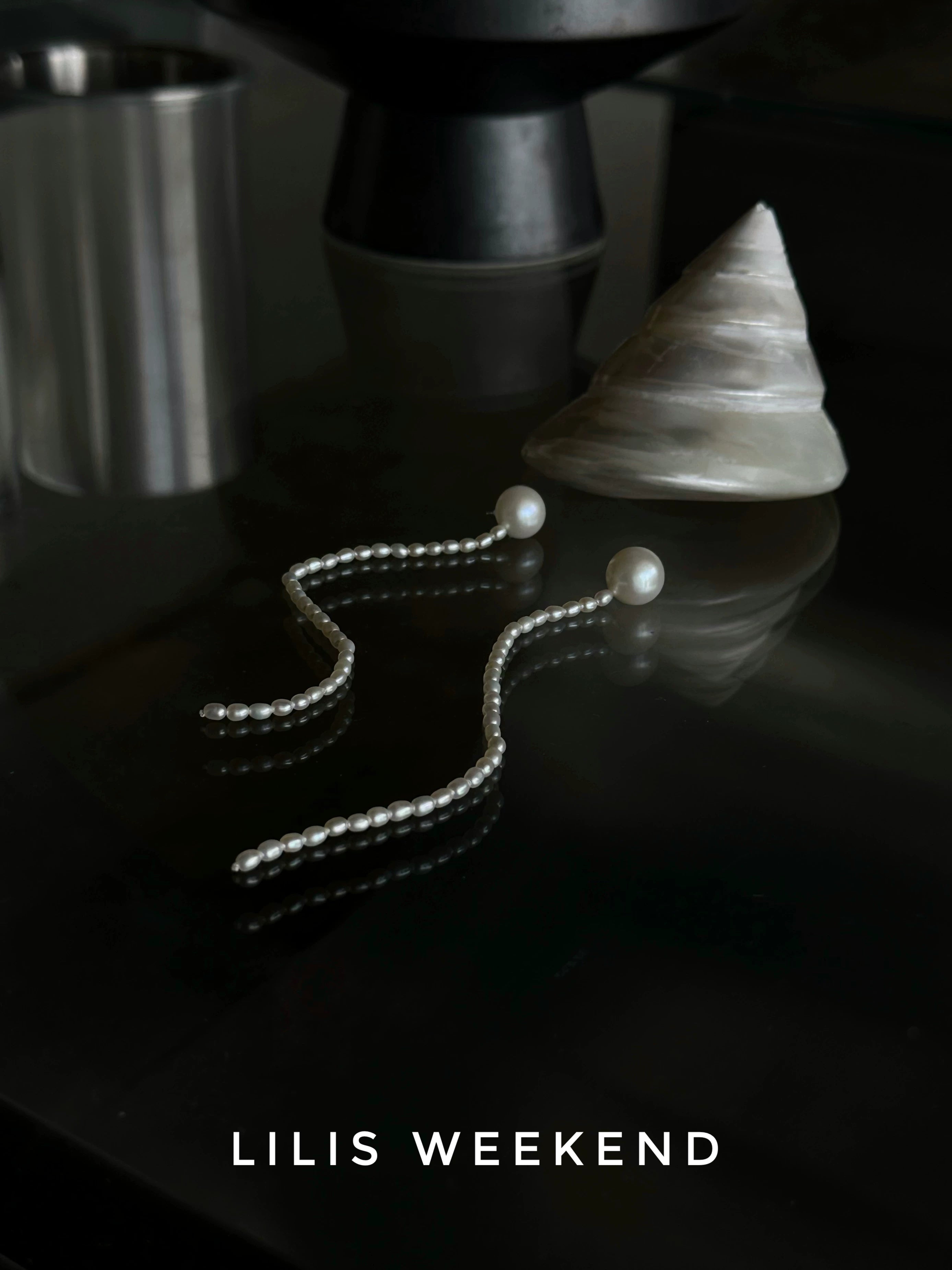 Lilis Weekend Freshwater Rice Pearl Silver Earrings