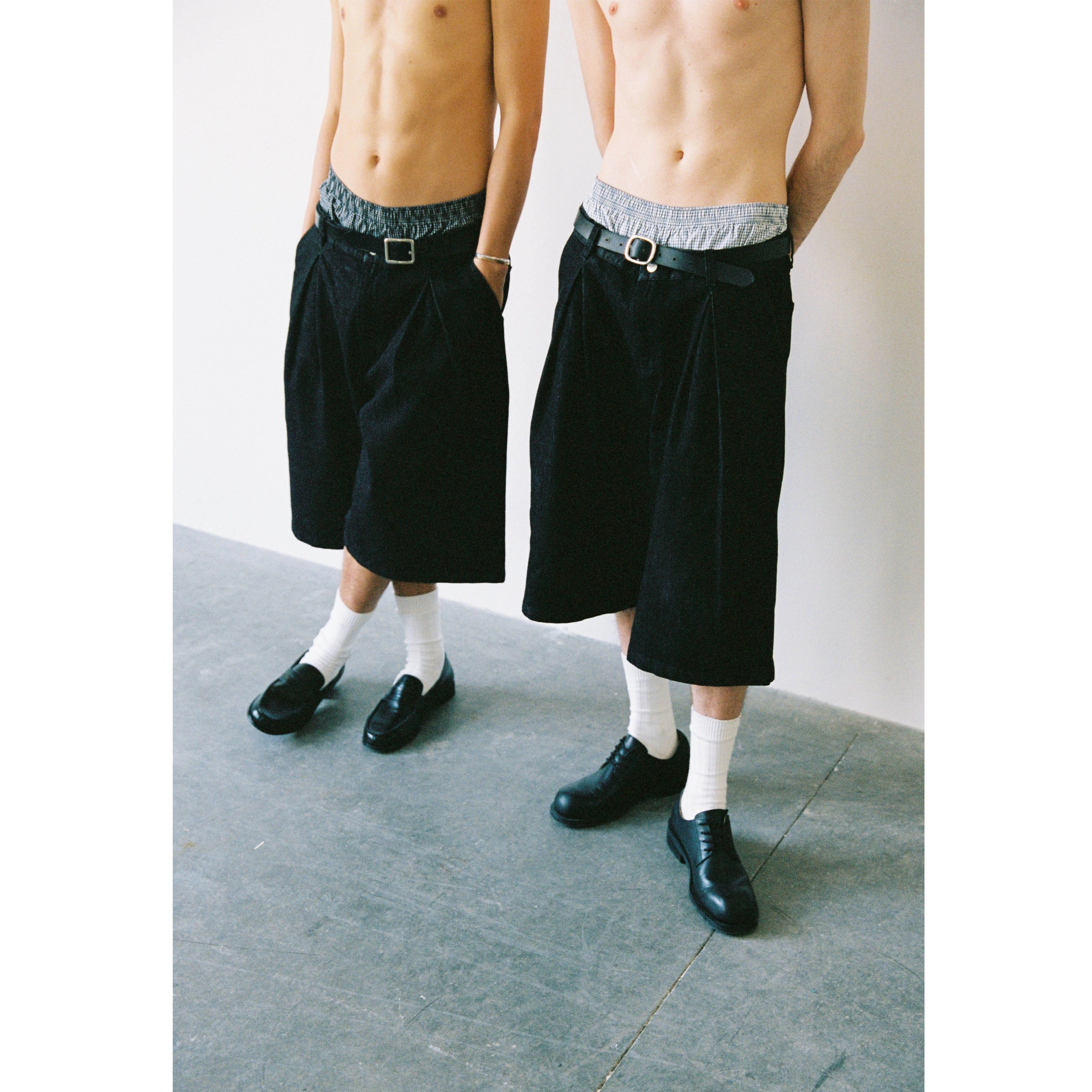 Anniehall Large Silhouette Denim Shorts