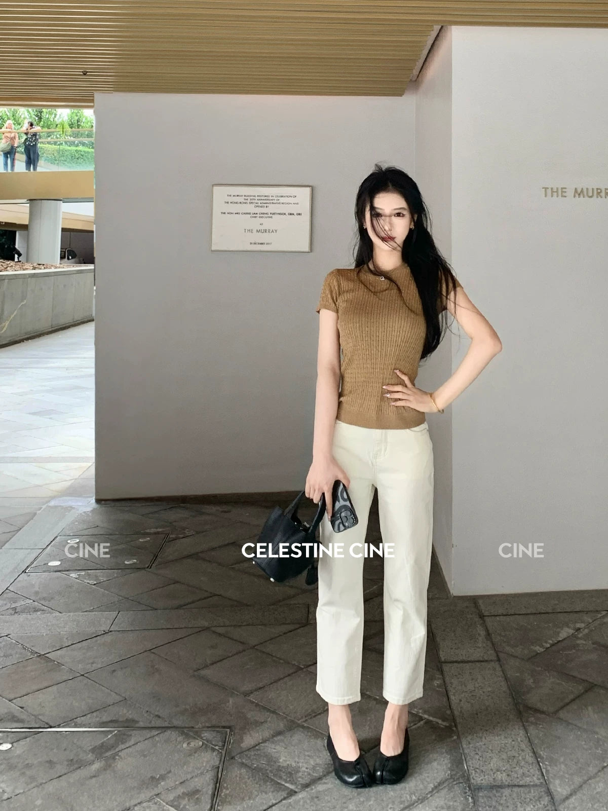 Cebostin Shallow Split-toe Flats