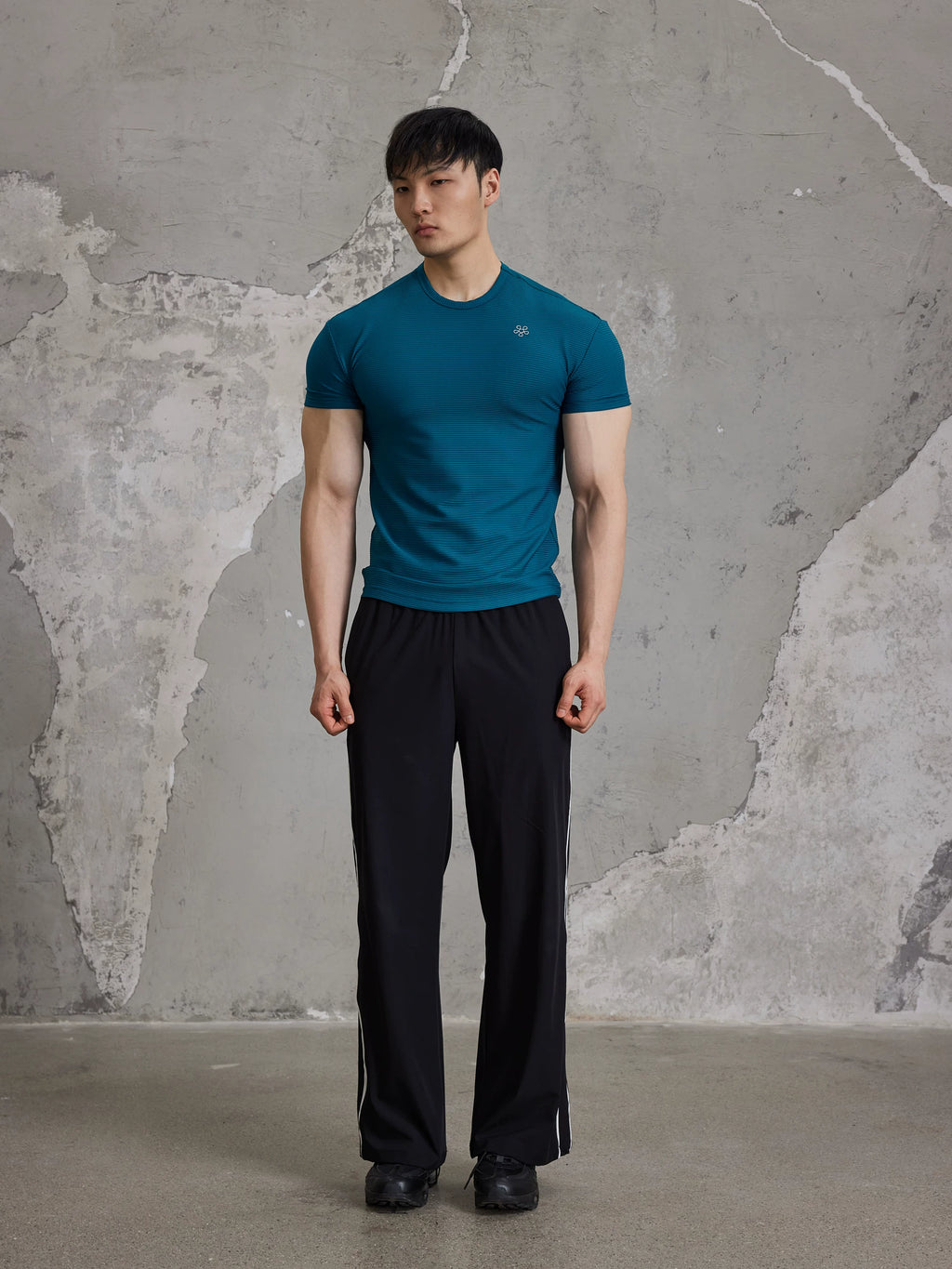 AFTERGLOW Slim and Simple Fitness Tee