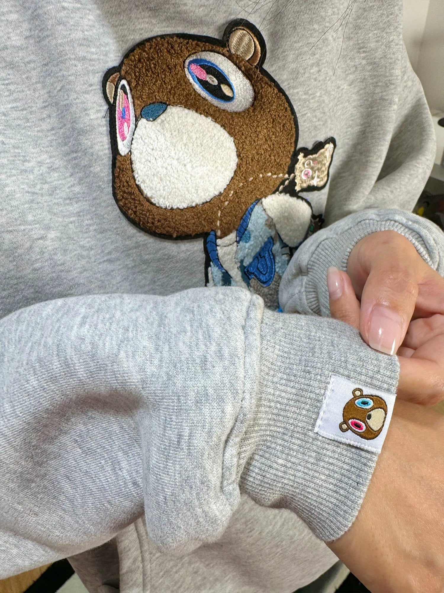KANYE Towel Embroidered Pattern Fleece Heavy Sweater