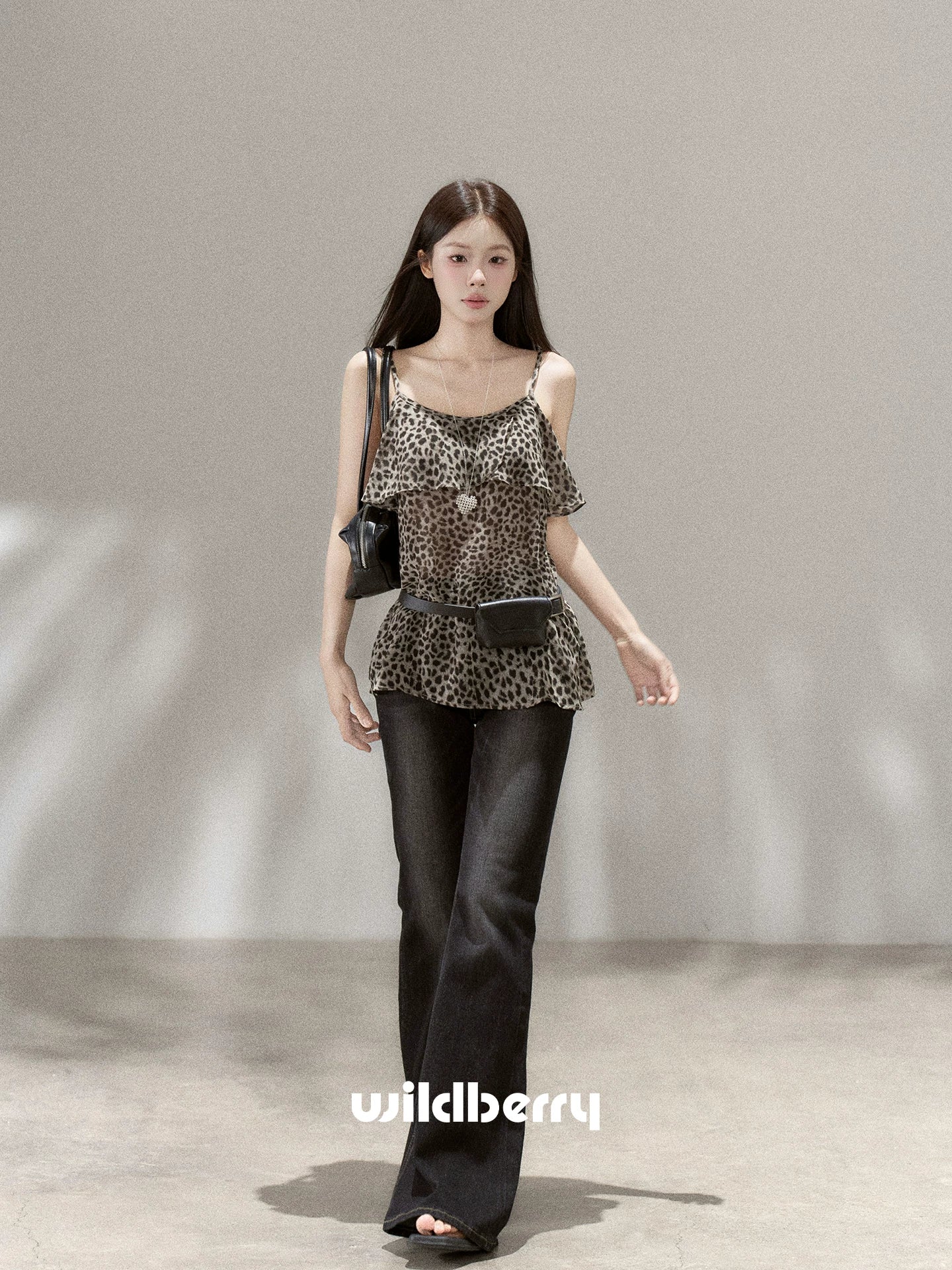 Wildberry Vintage High Waist Versatile Pull Jeans