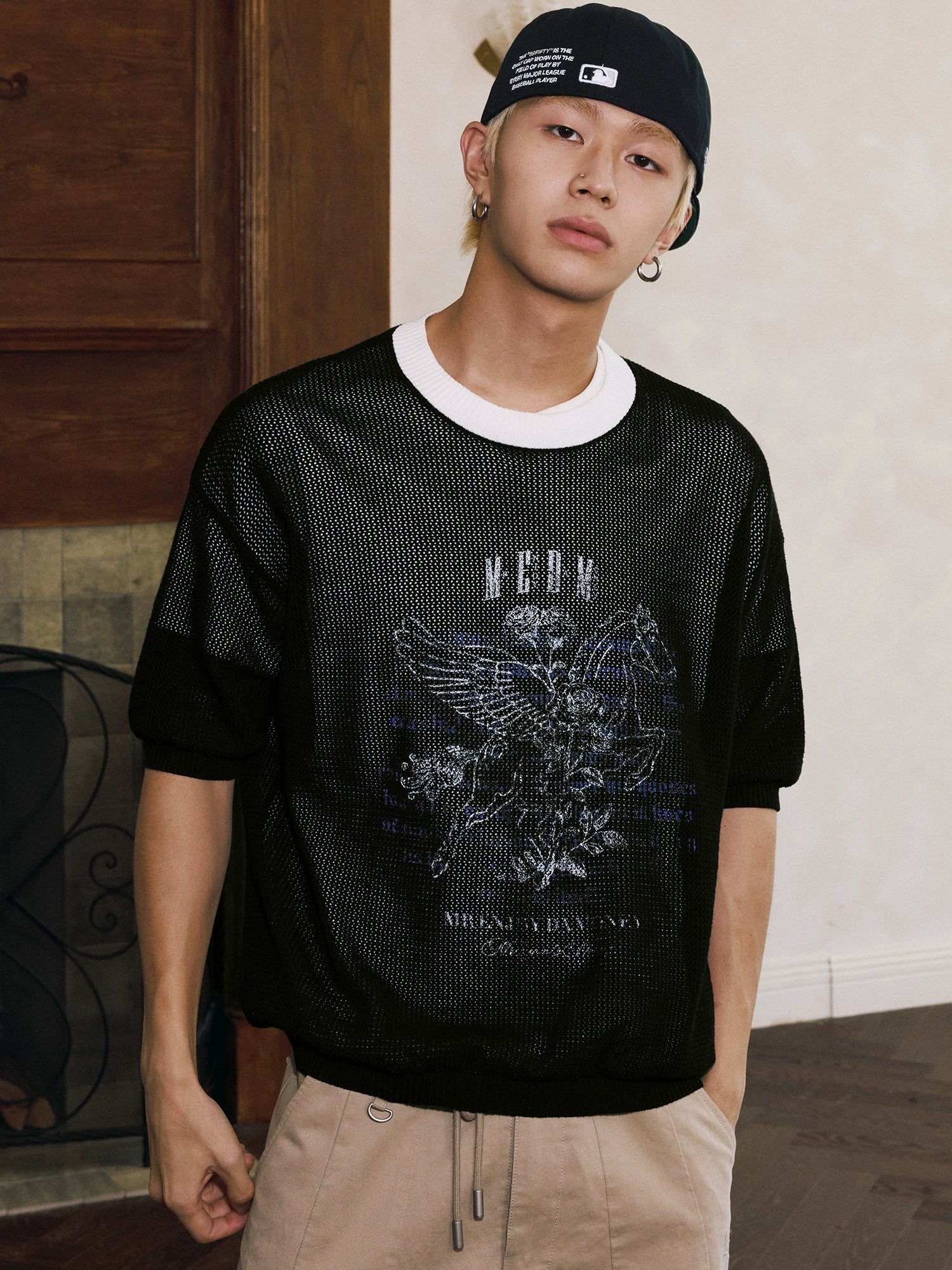 MEDM Letter Pattern Casual Old Knitted Round Neck Tee