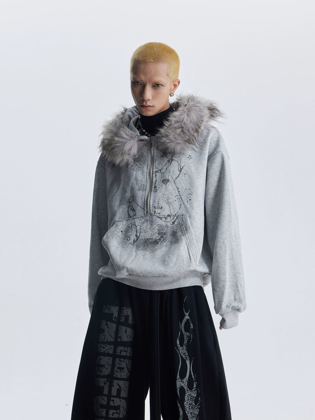 NOMANIAI Hairy Hooded Print Half Zipper Short Sweater