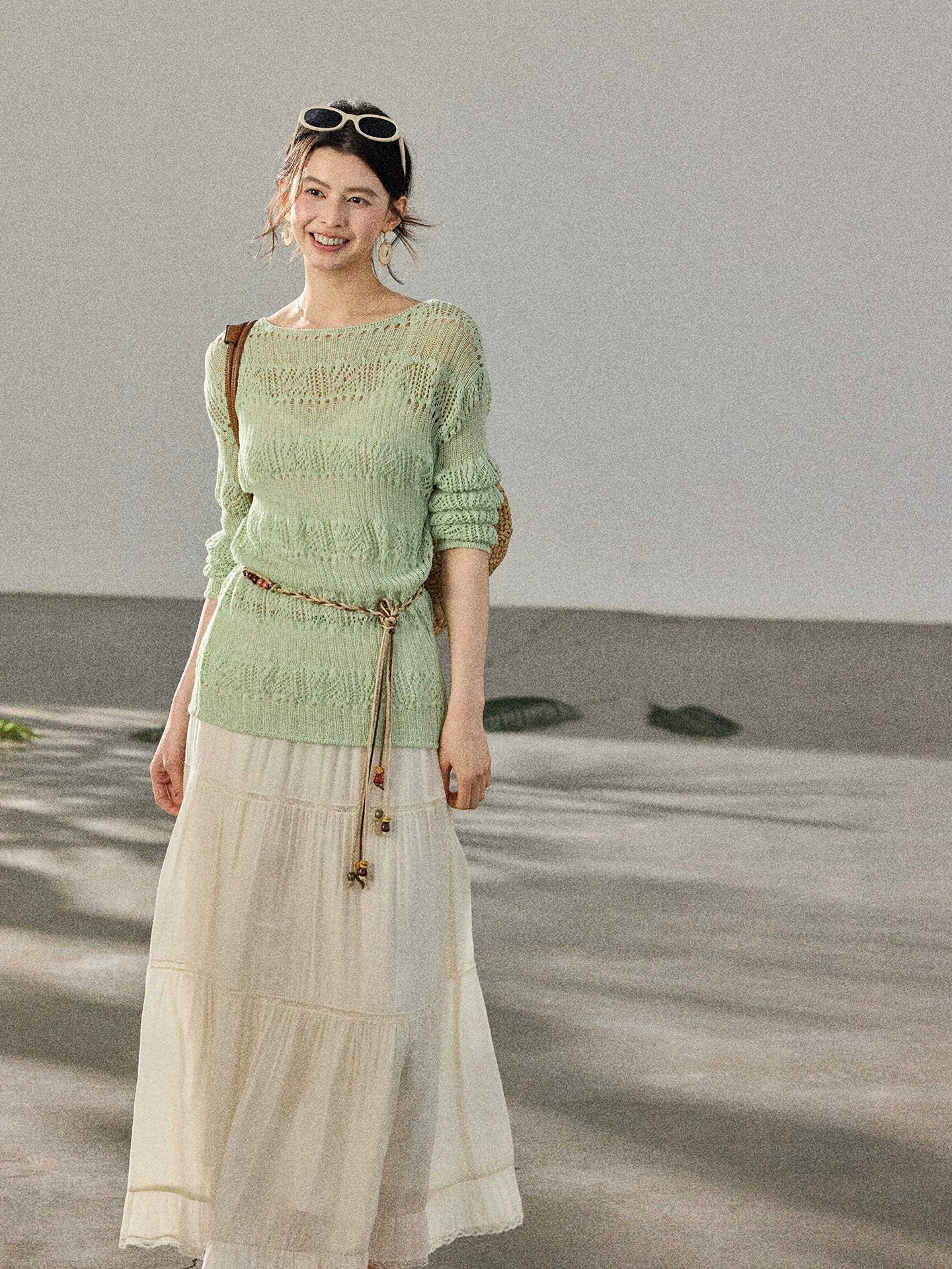 TYANG Round Neck Hollow Light and Loose Long Sleeves