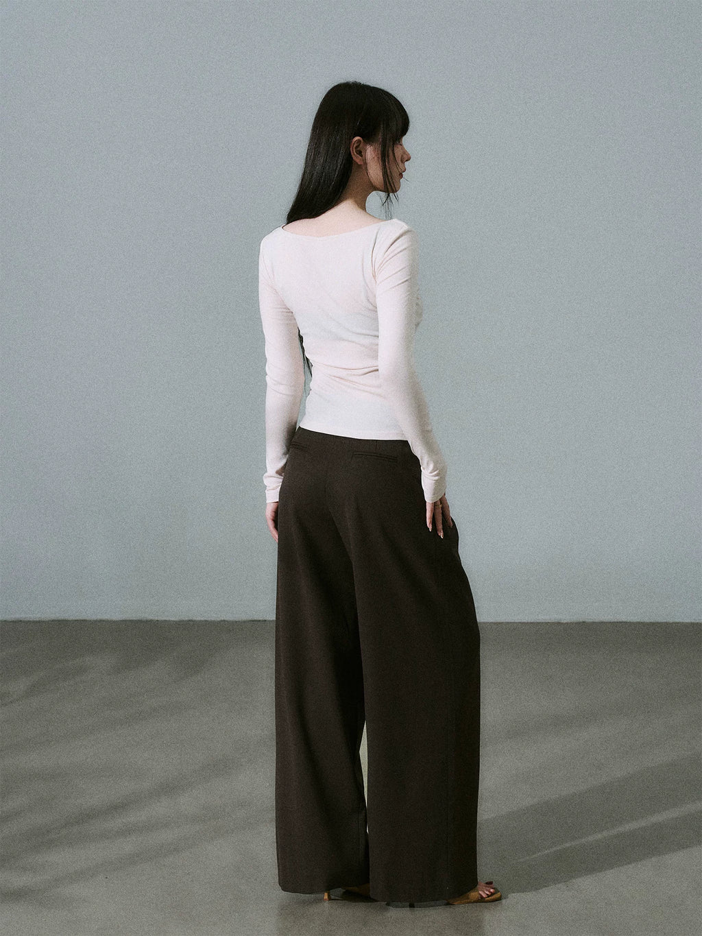 LOST FOREST Versatile Slim Low-rise Wide-leg Trousers