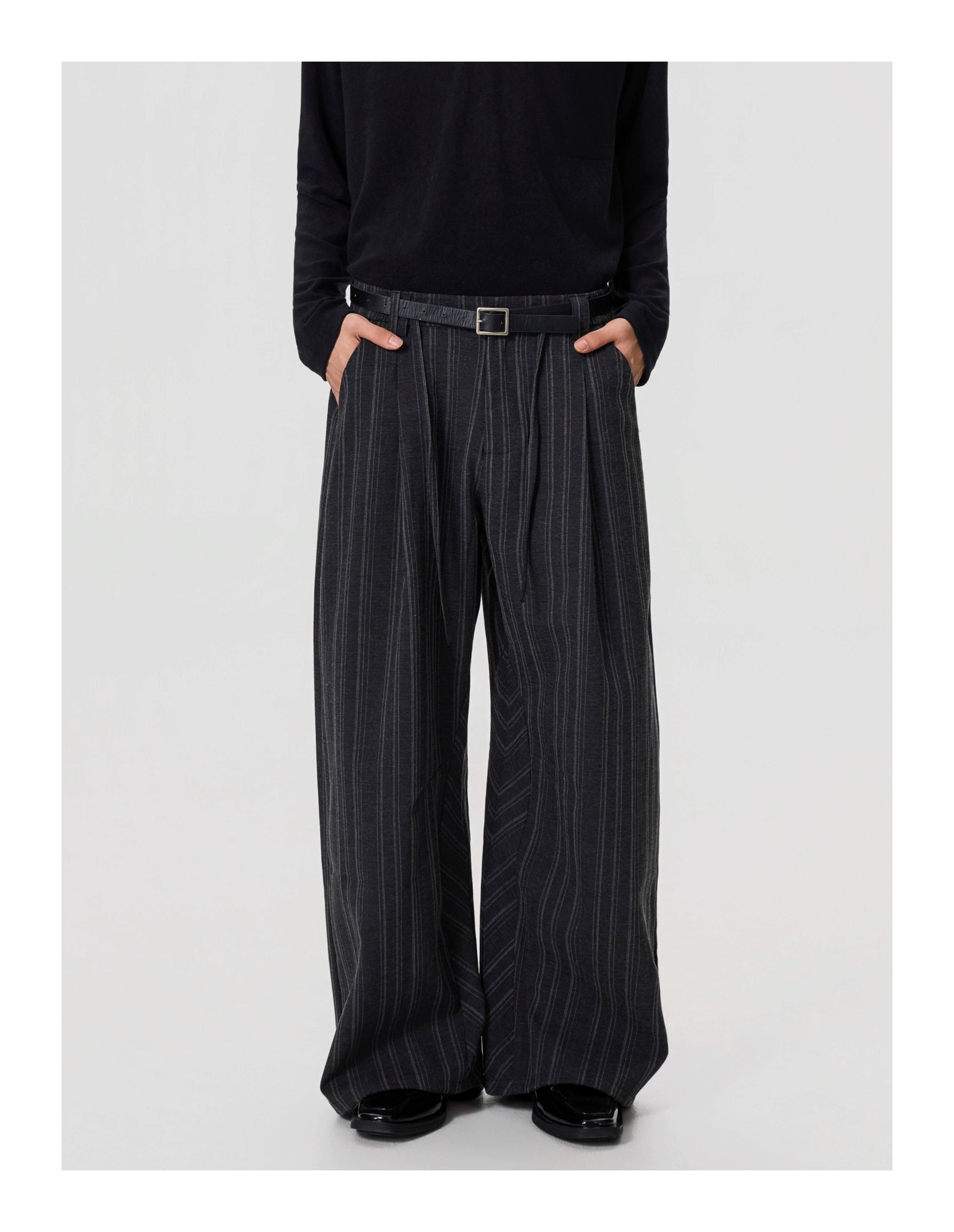 BTSG Slack Striped Lace-Up Pants