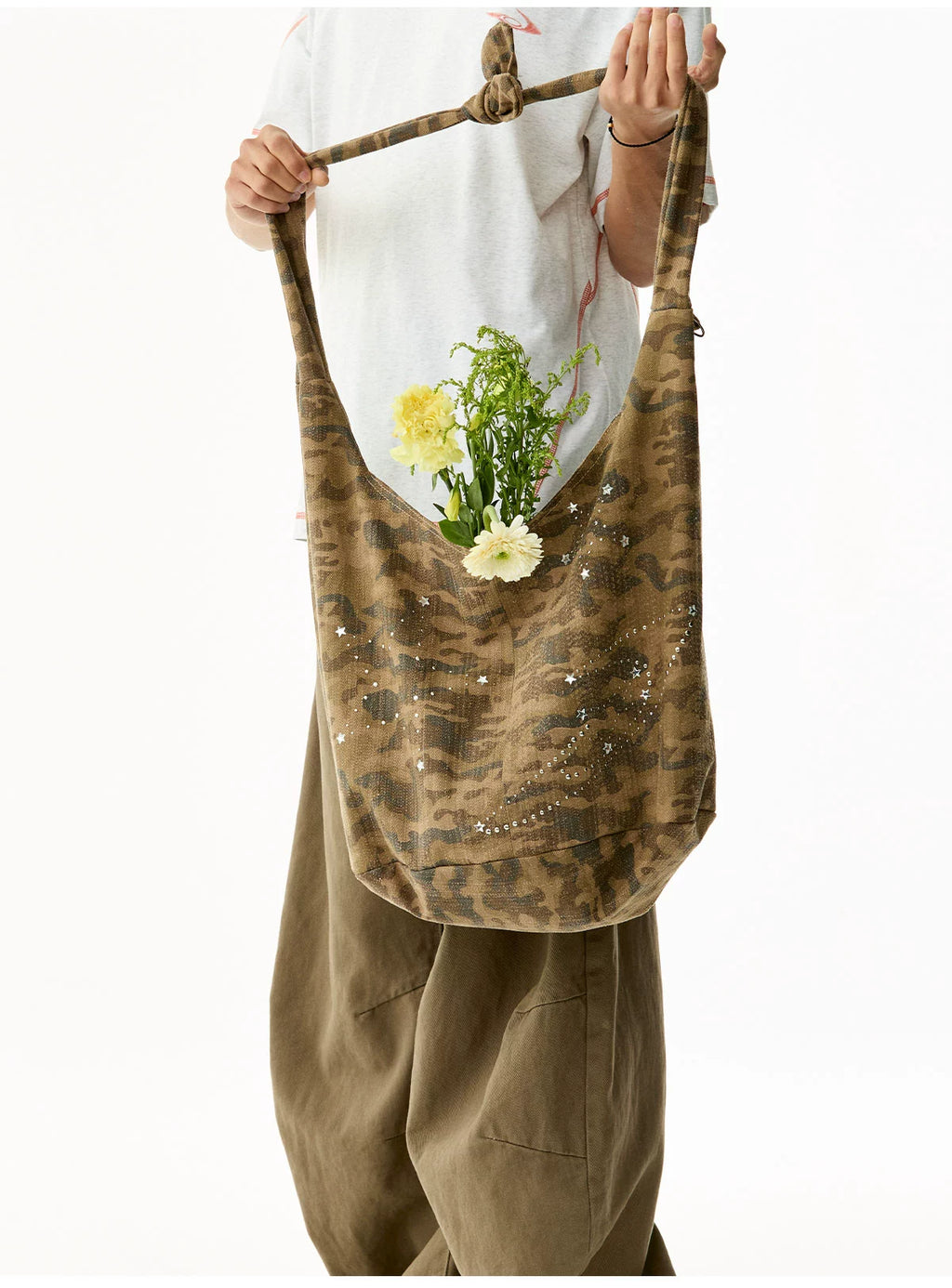 NewJNXS Camouflage Hot Diamond Large Capacity Stray Bag