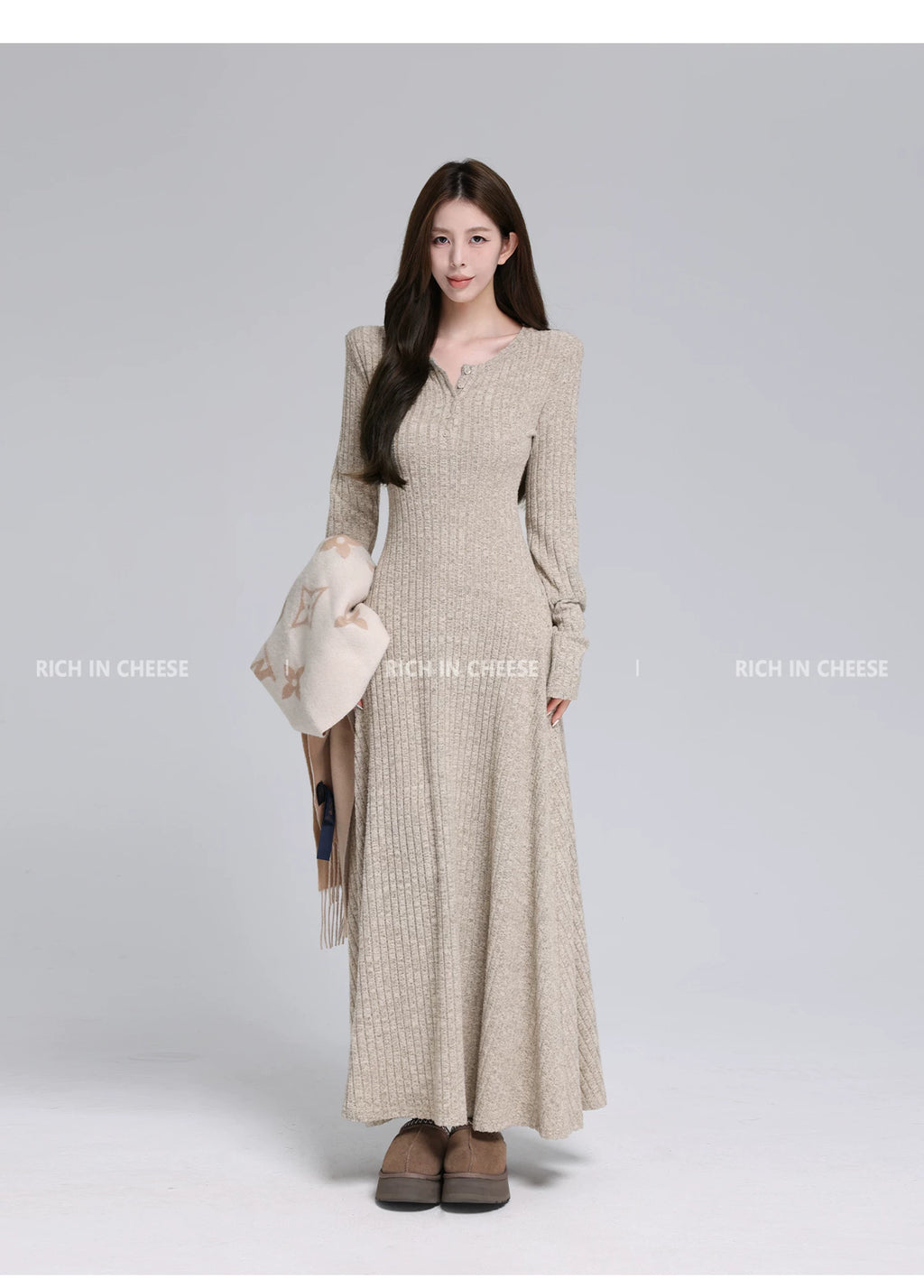 RICH IN CHEESE  Knitted Waist Dress