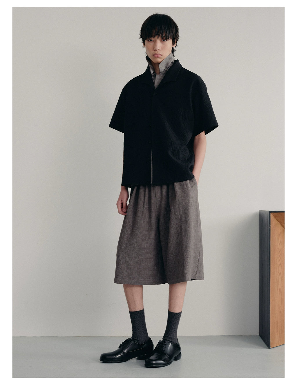 JCAESAR Seagull Collar Leaf Pattern Shirt