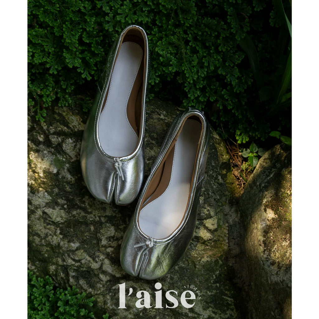 L'aise Vintage Shoes