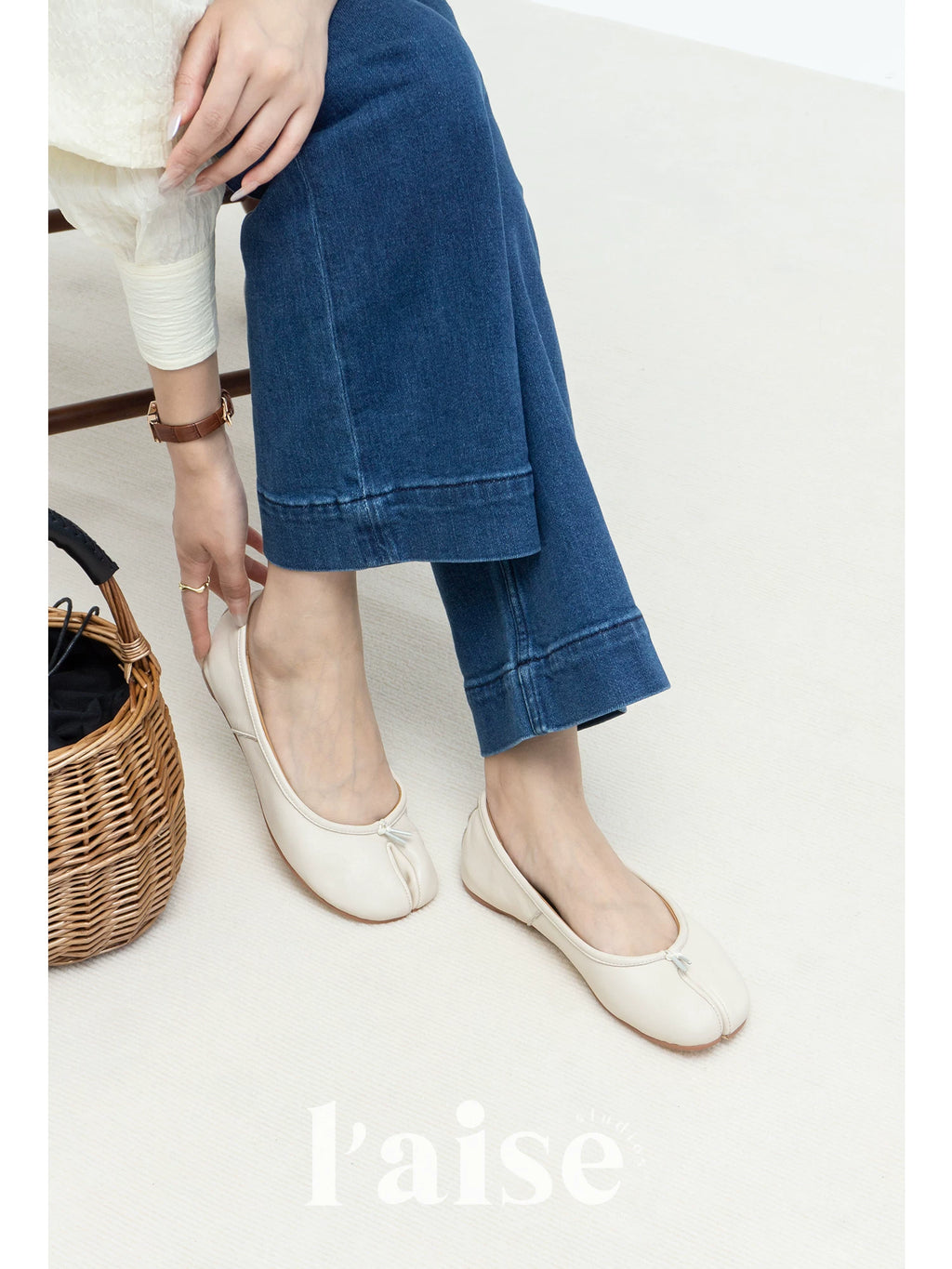 L'aise Vintage Shoes