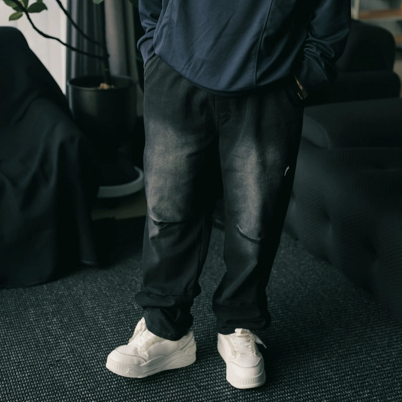 PANMAX Old Washed Gradual Change Color Straight Jeans