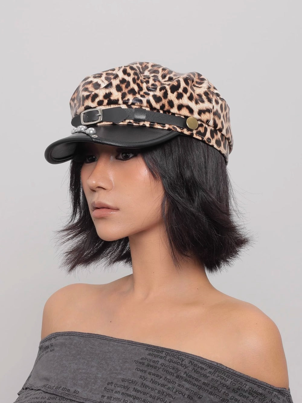 WORLDWIDE  Punk Leopard Rivet Leather Buckle Babes Beret