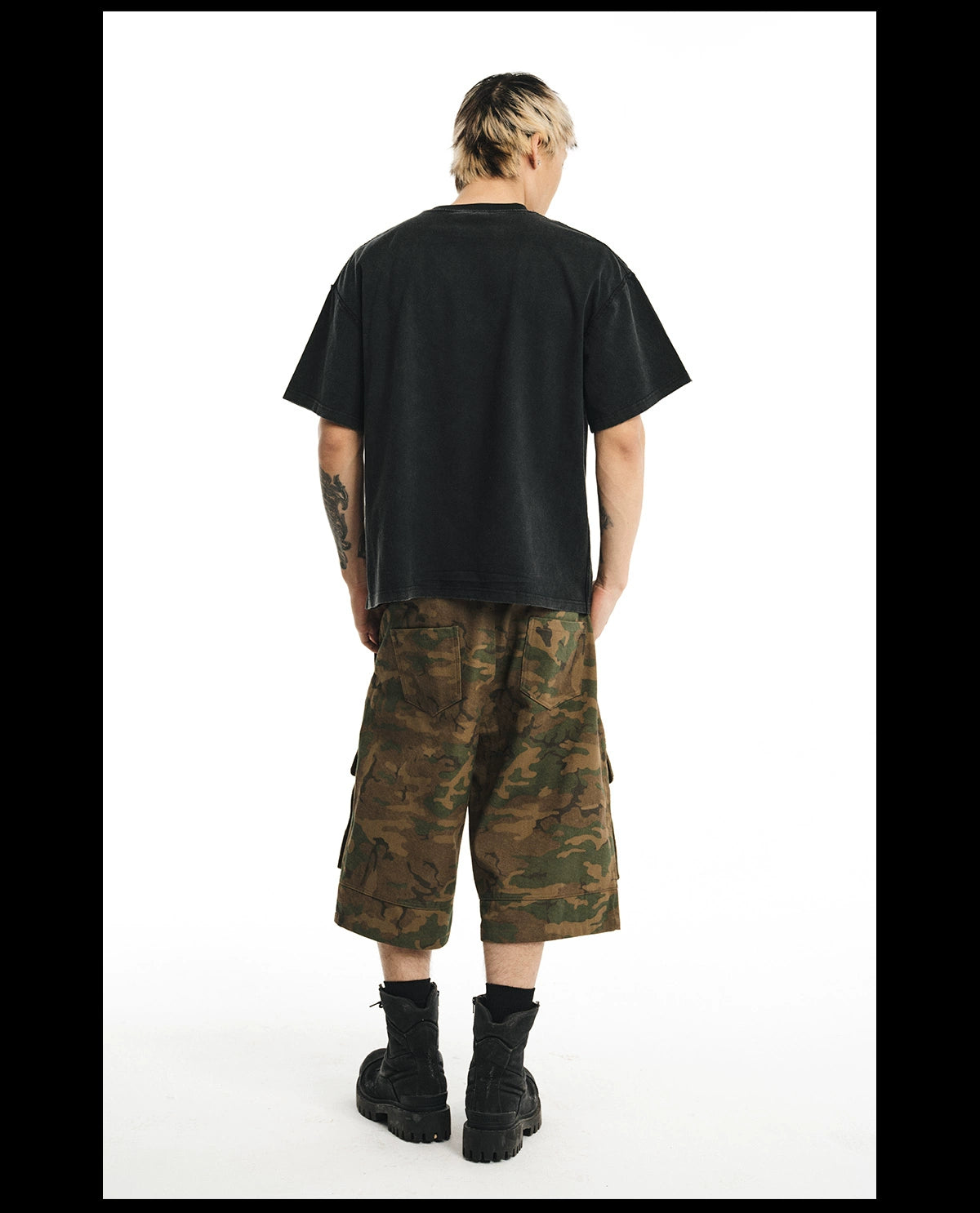 NOVACAM vintage reverse stitch Tee