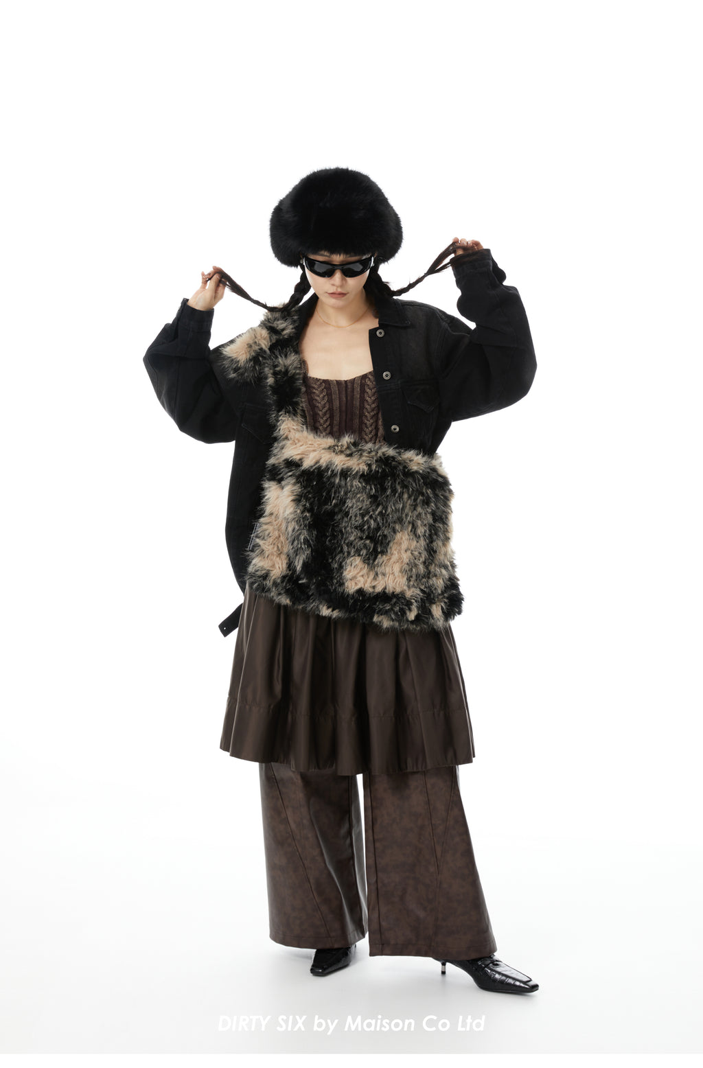 DirtySix "An Oat Cow" Wandering Wind Large Hairy Bag