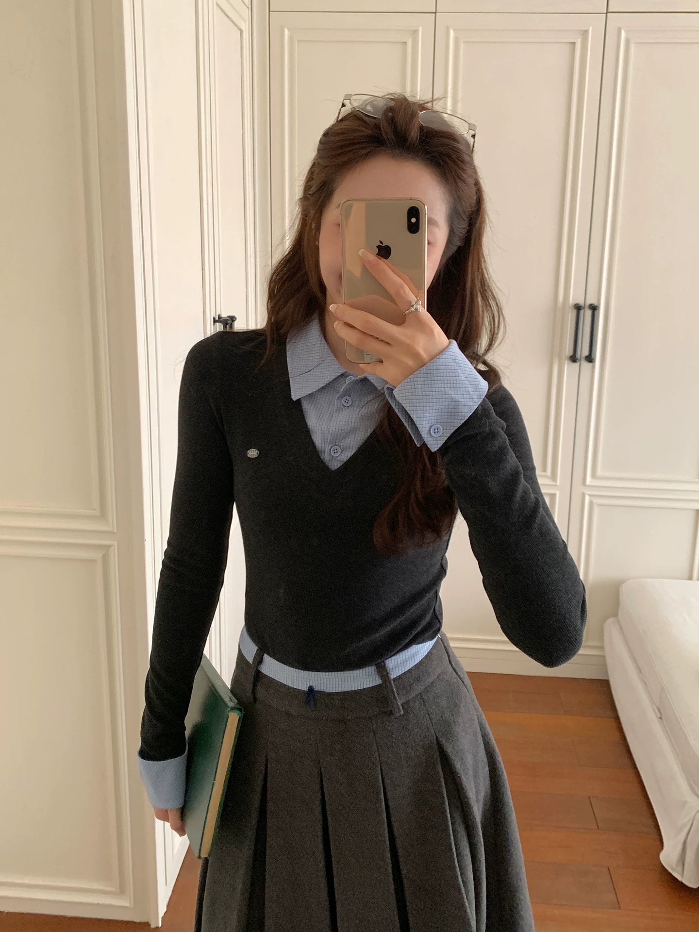 Even Academy Delicate Fake Two Knitted Sweater