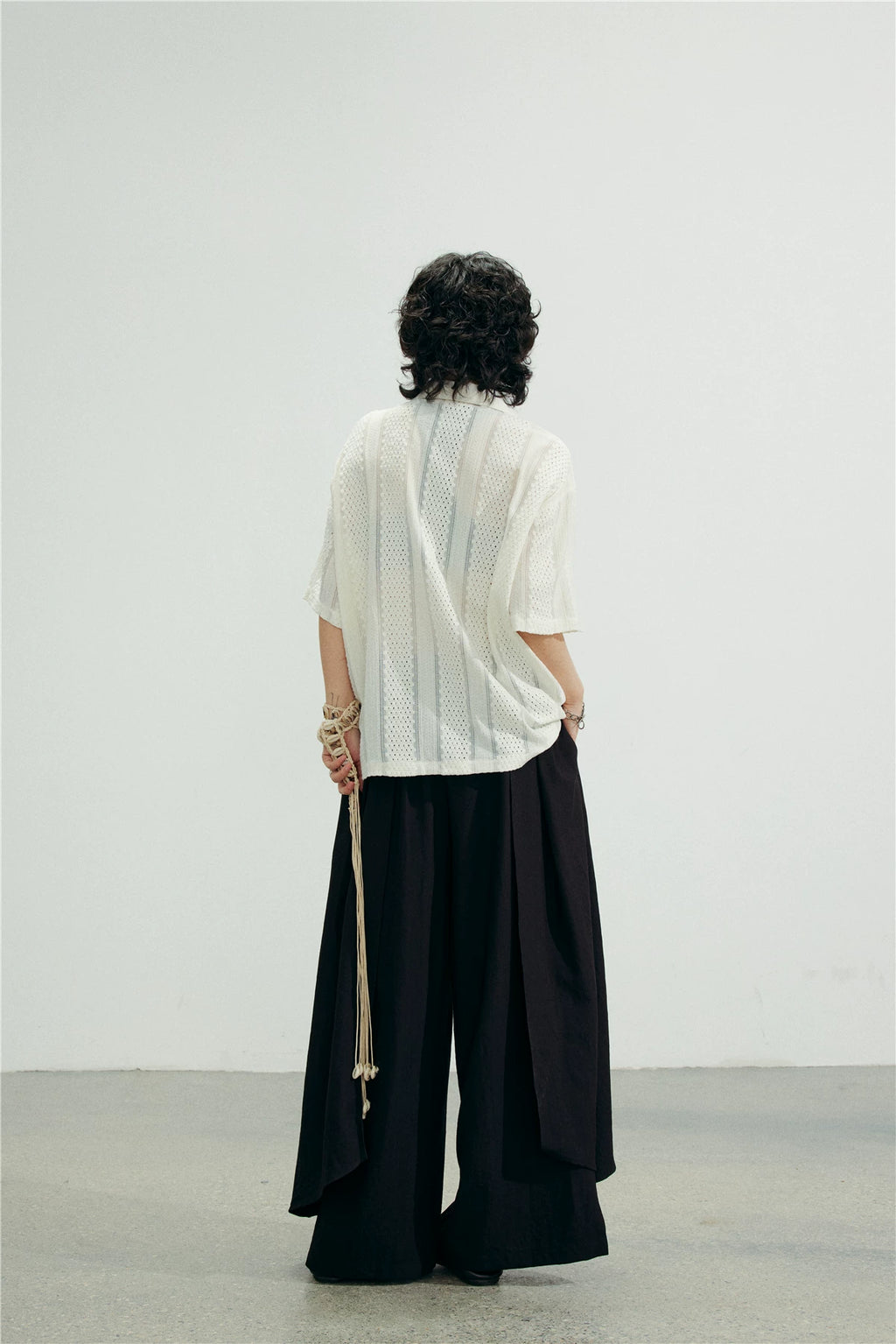 SUNYVONNE Rhombus Hollow Loose Short Sleeve Shirt