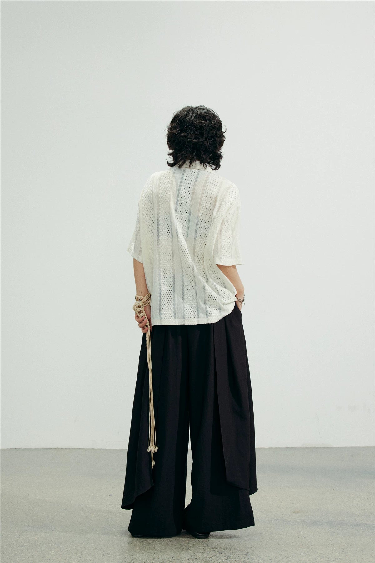 SUNYVONNE Rhombus Hollow Loose Short Sleeve Shirt